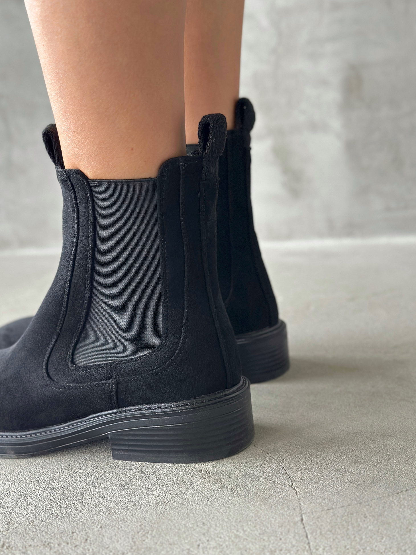 Ботинки женские экозамша