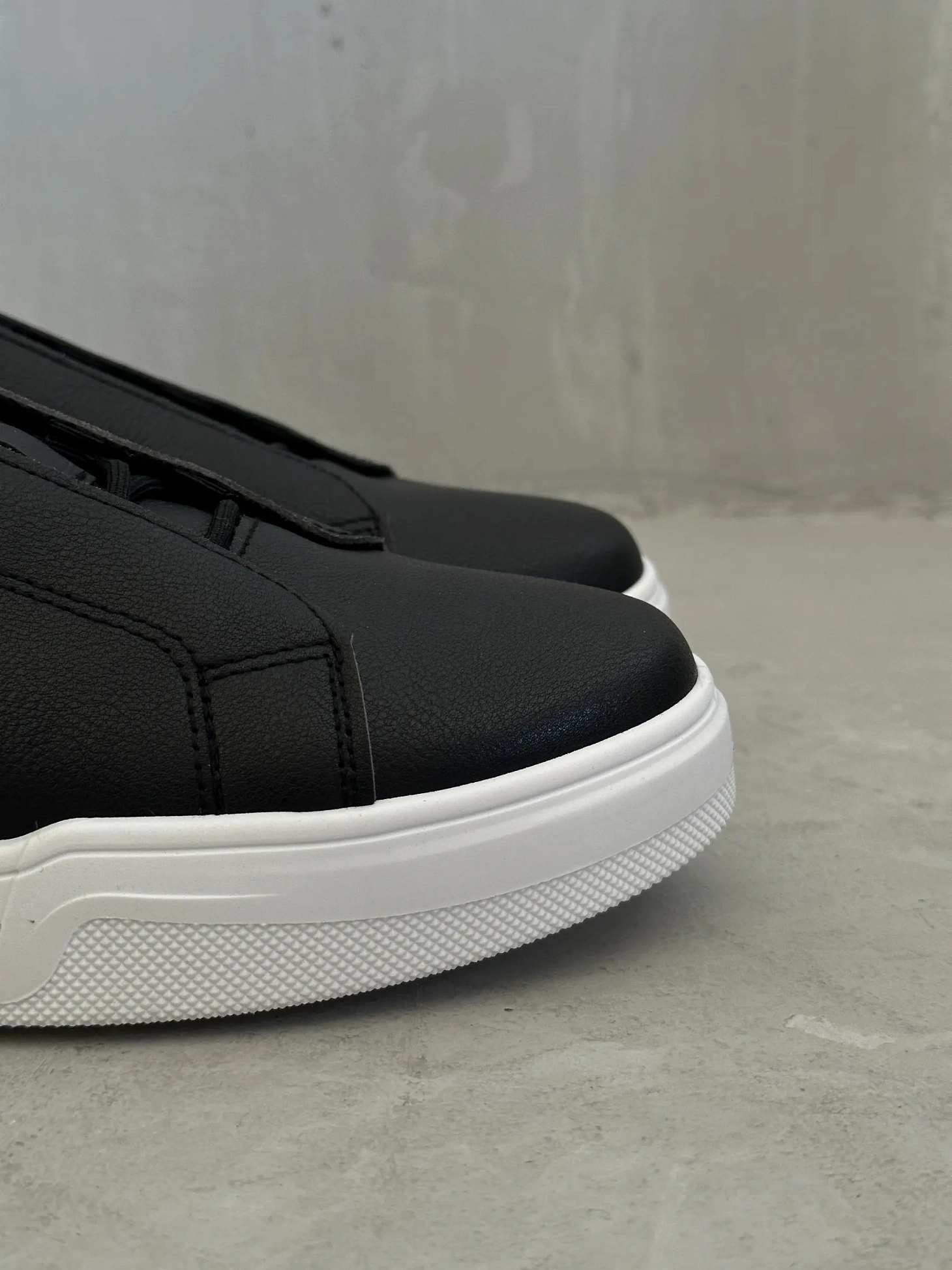 Кроссовки демисезонные кеды