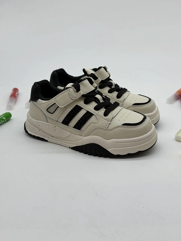 Демисезонные кроссовки детские на платформе