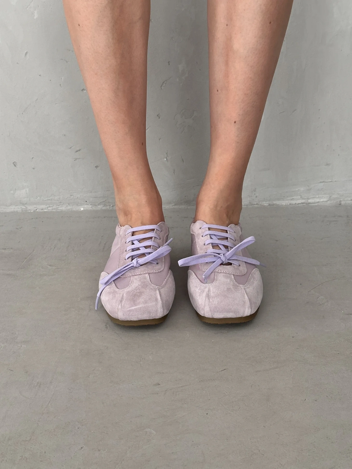 Кроссовки спортивные летние