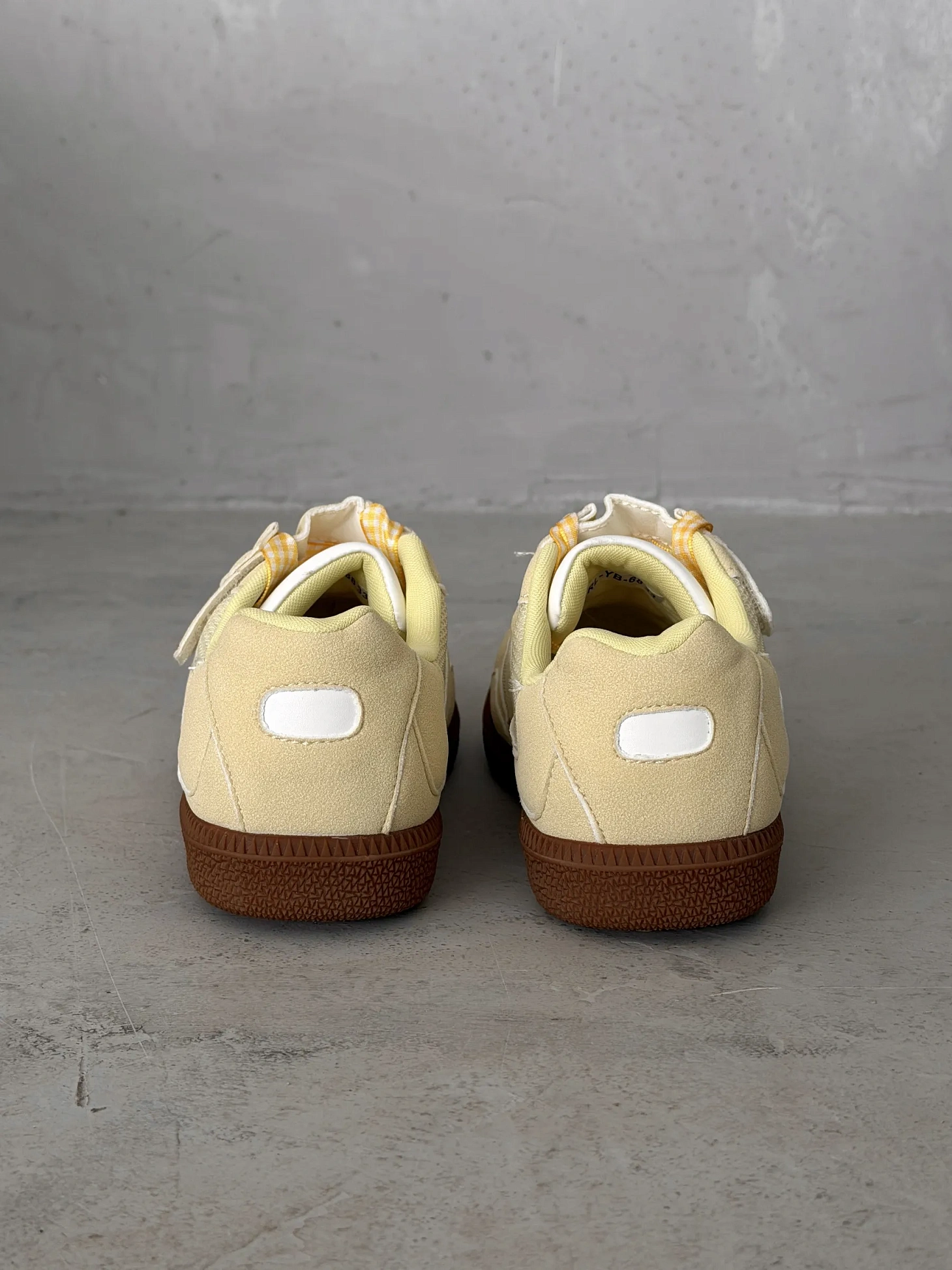 Кроссовки детские весна дышащие спортивные