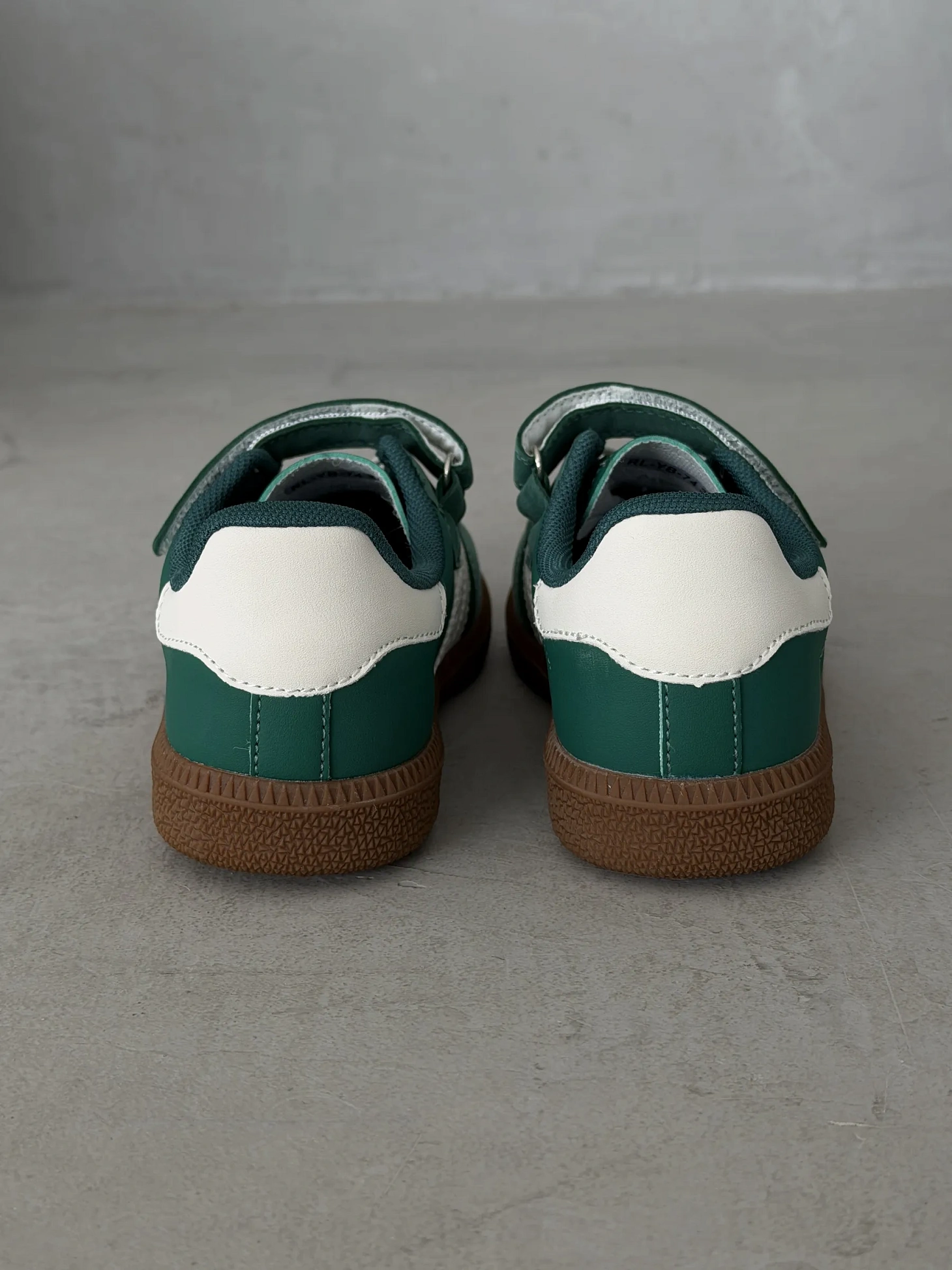 Демисезонные кроссовки детские на платформе