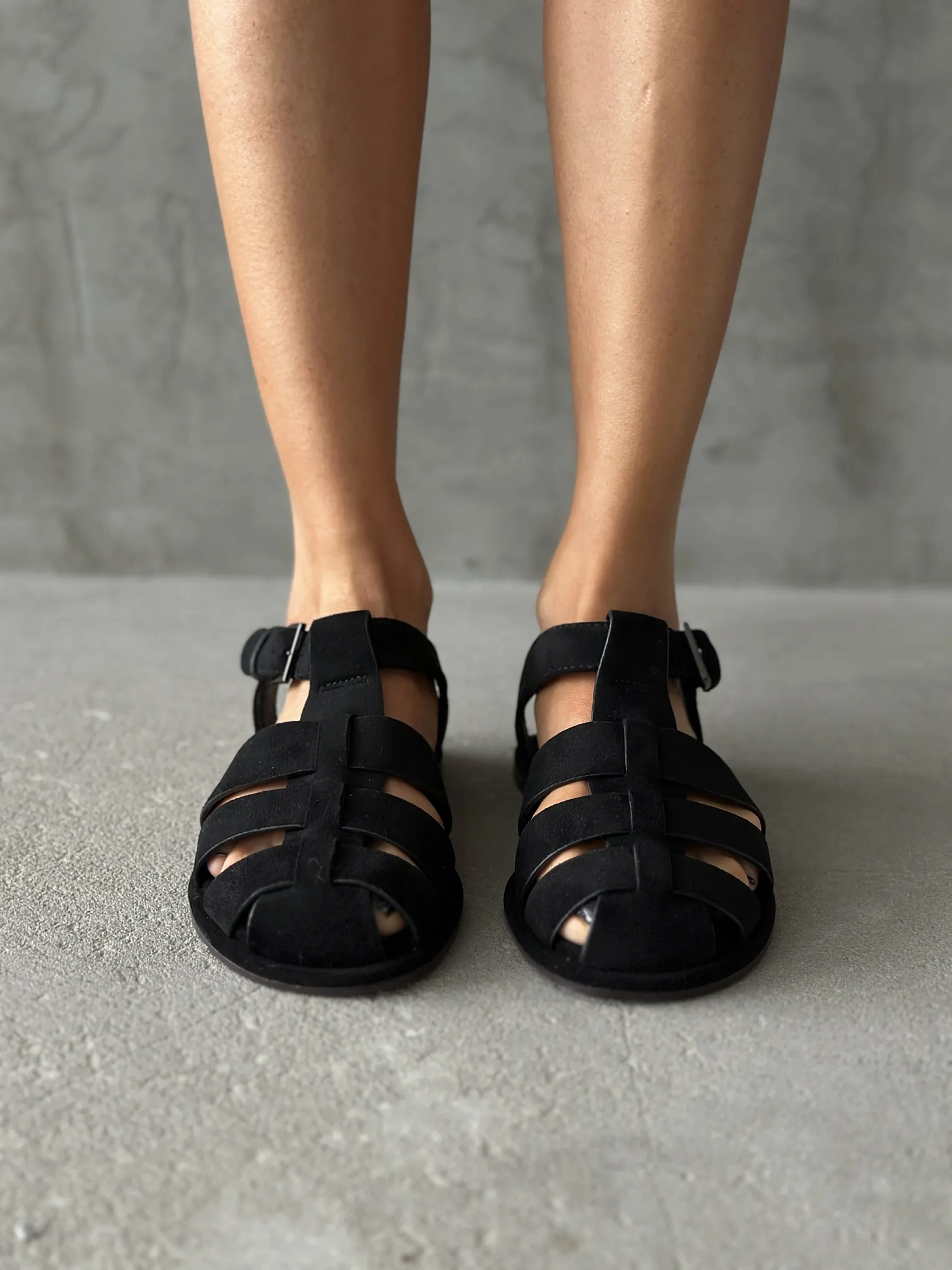 Летние босоножки женские с закрытым носом