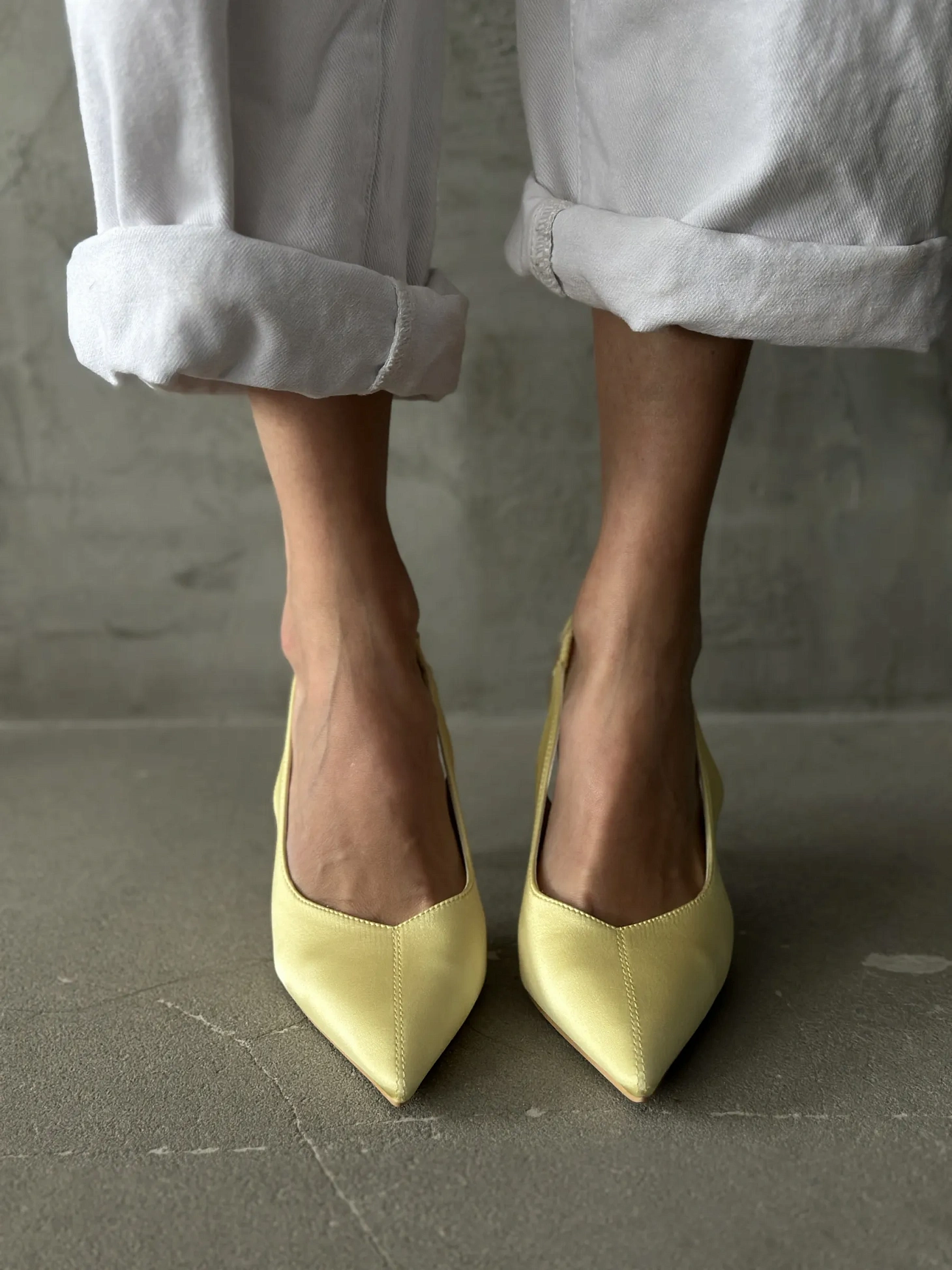 Туфли на каблуке с открытой пяткой лодочки