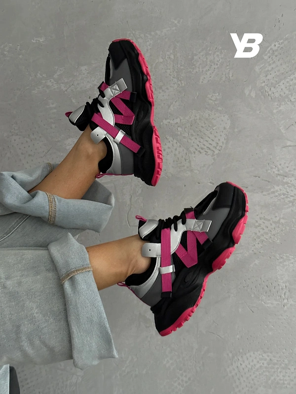 Кроссовки женские текстиль