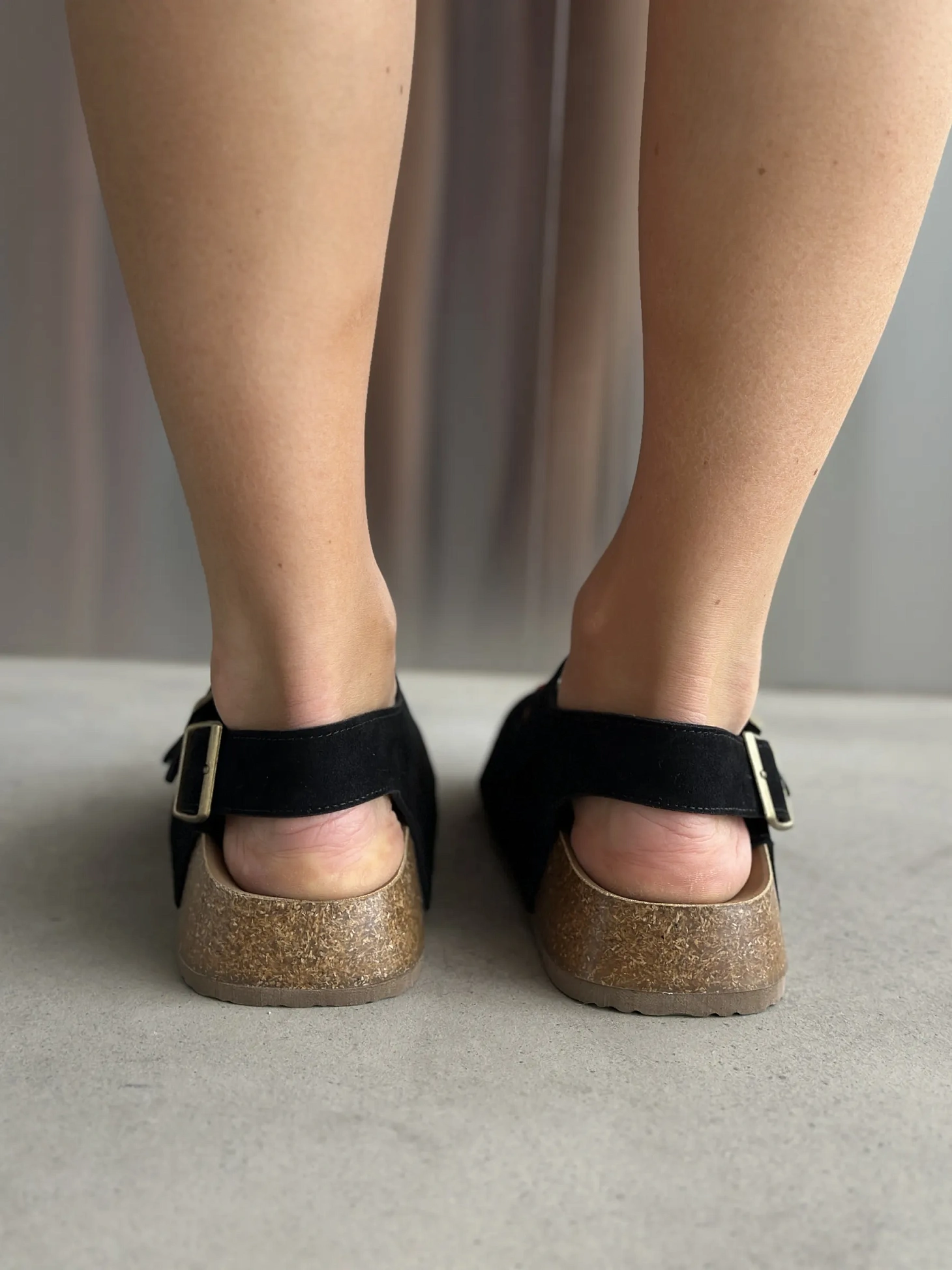 Босоножки летние на платформе