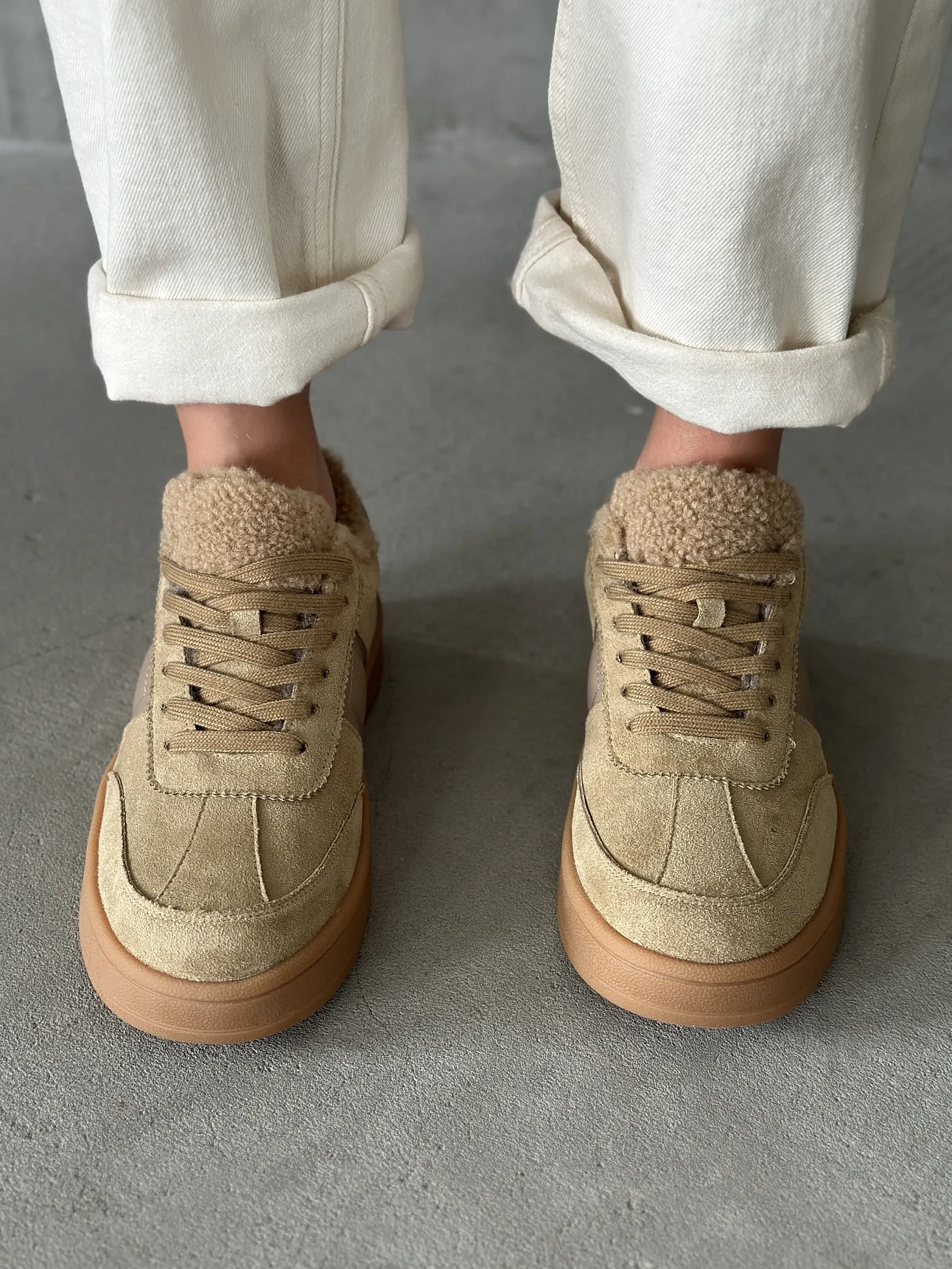 Кроссовки зимние с мехом на платформе