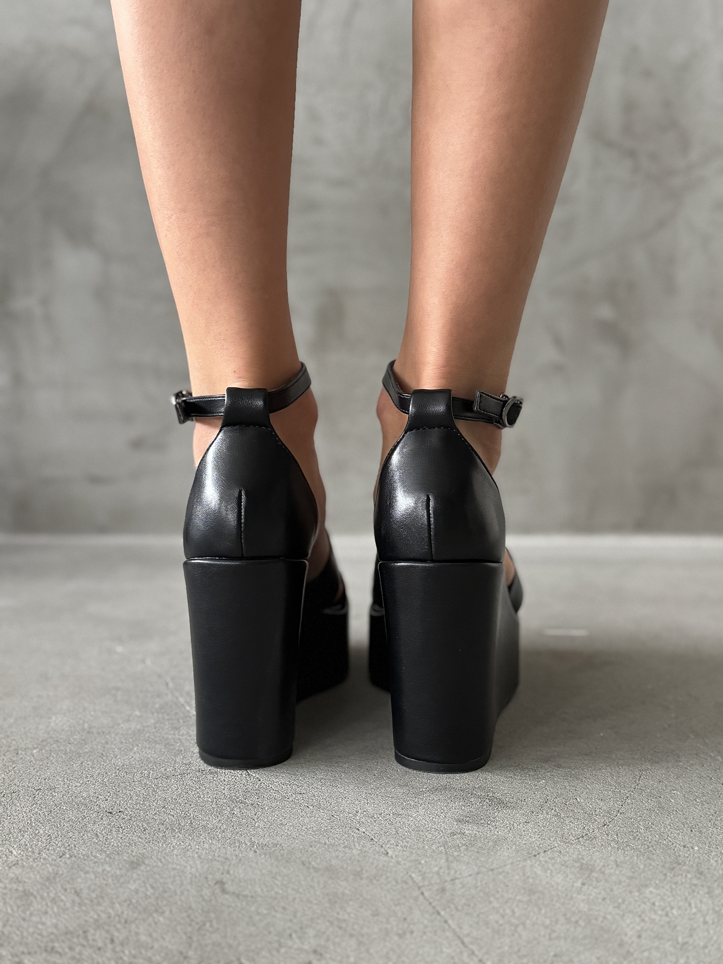 Босоножки женские экокожа