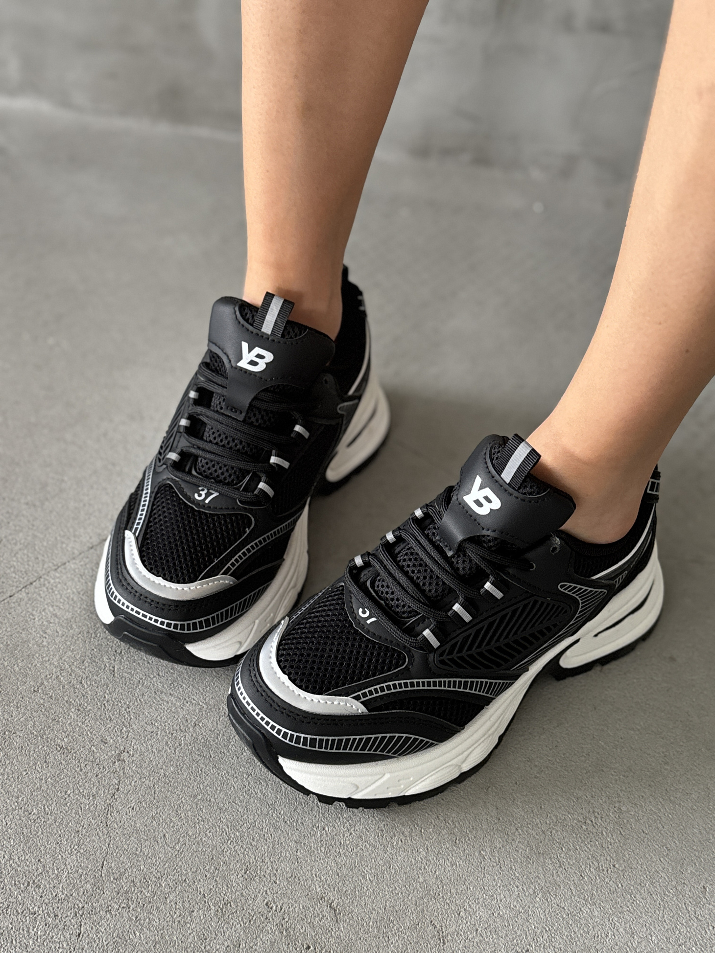 Кроссовки женские текстиль