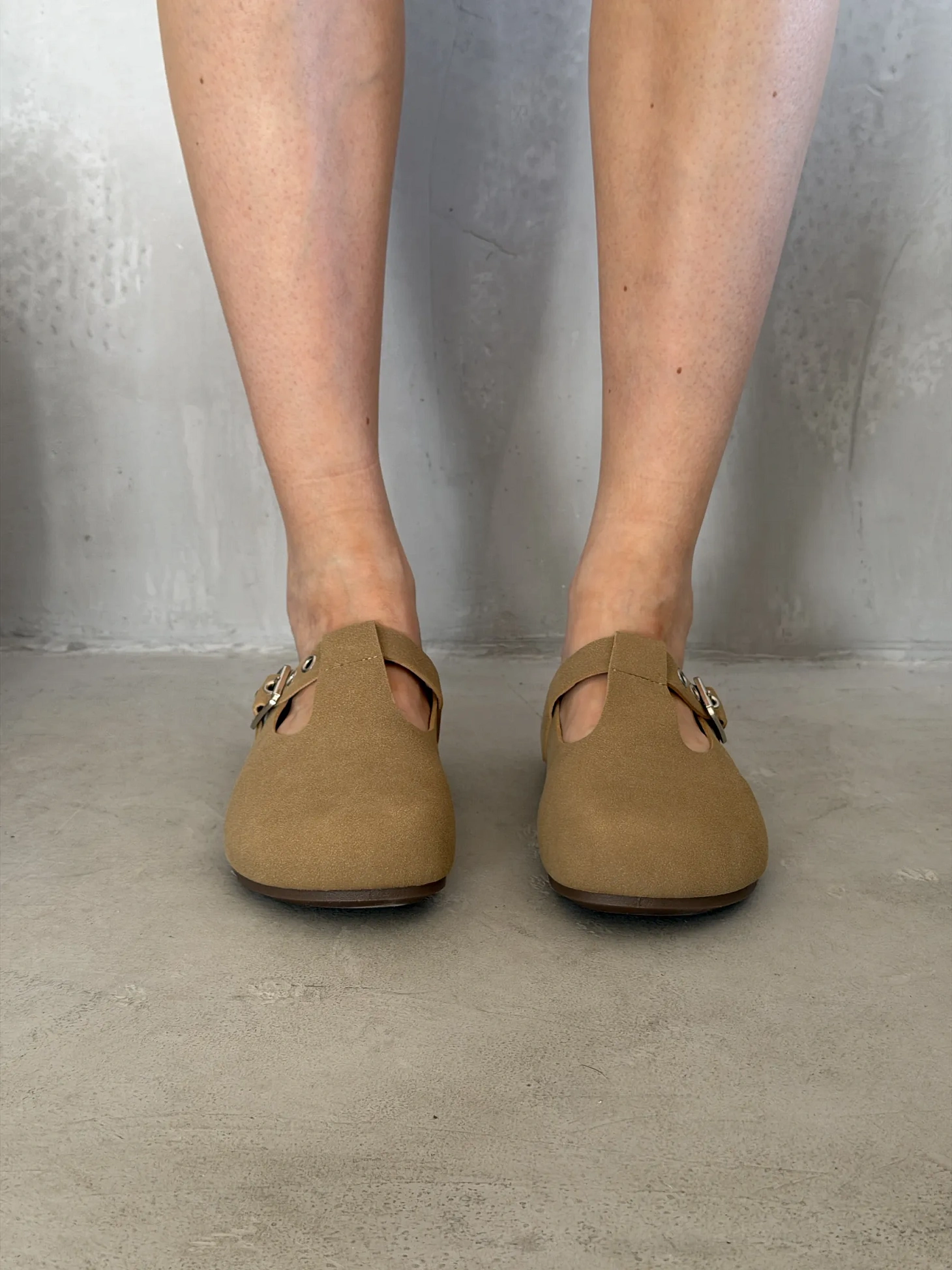 Летние сабо женские с закрытым носом