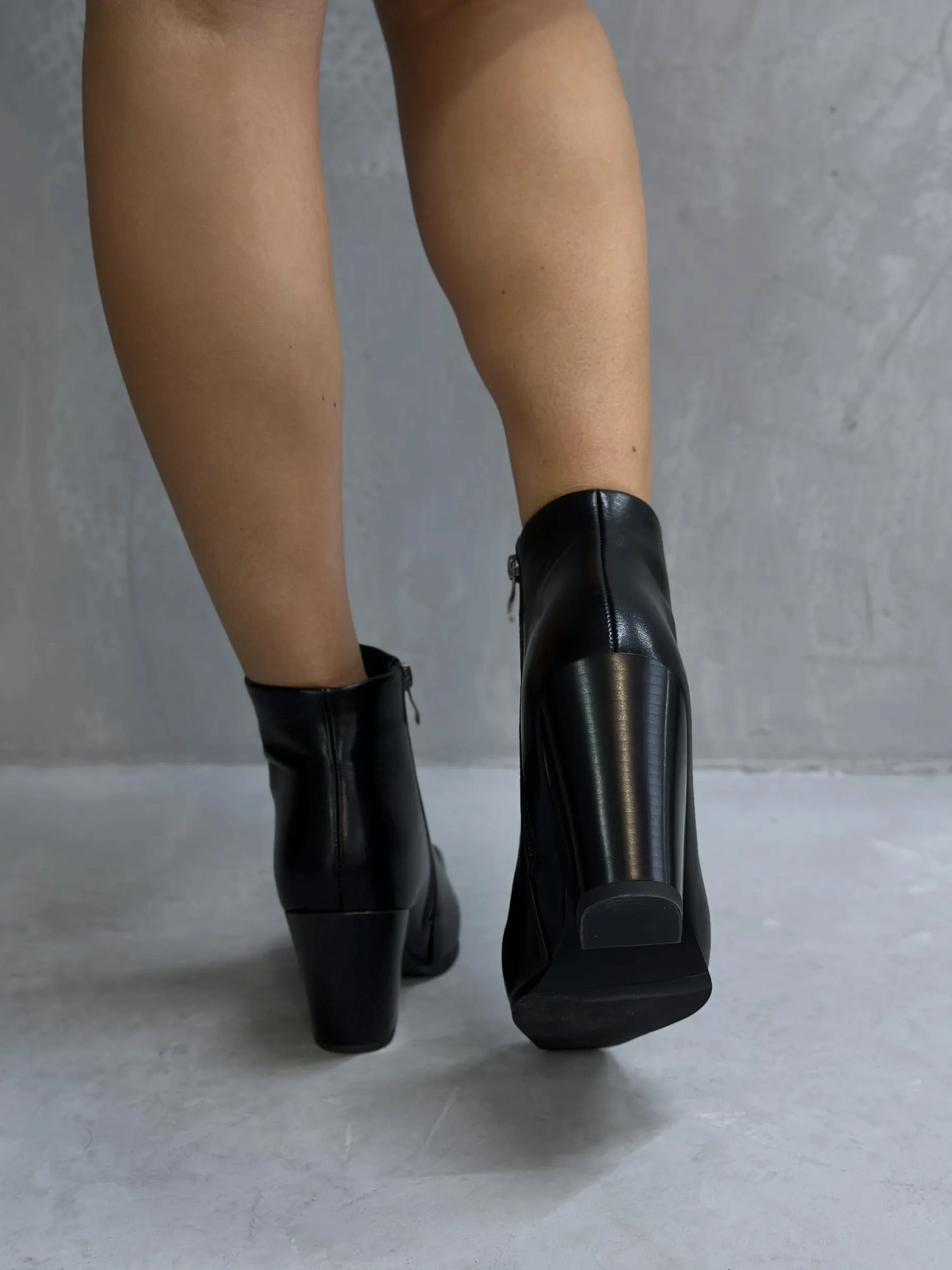 Казаки женские экокожа