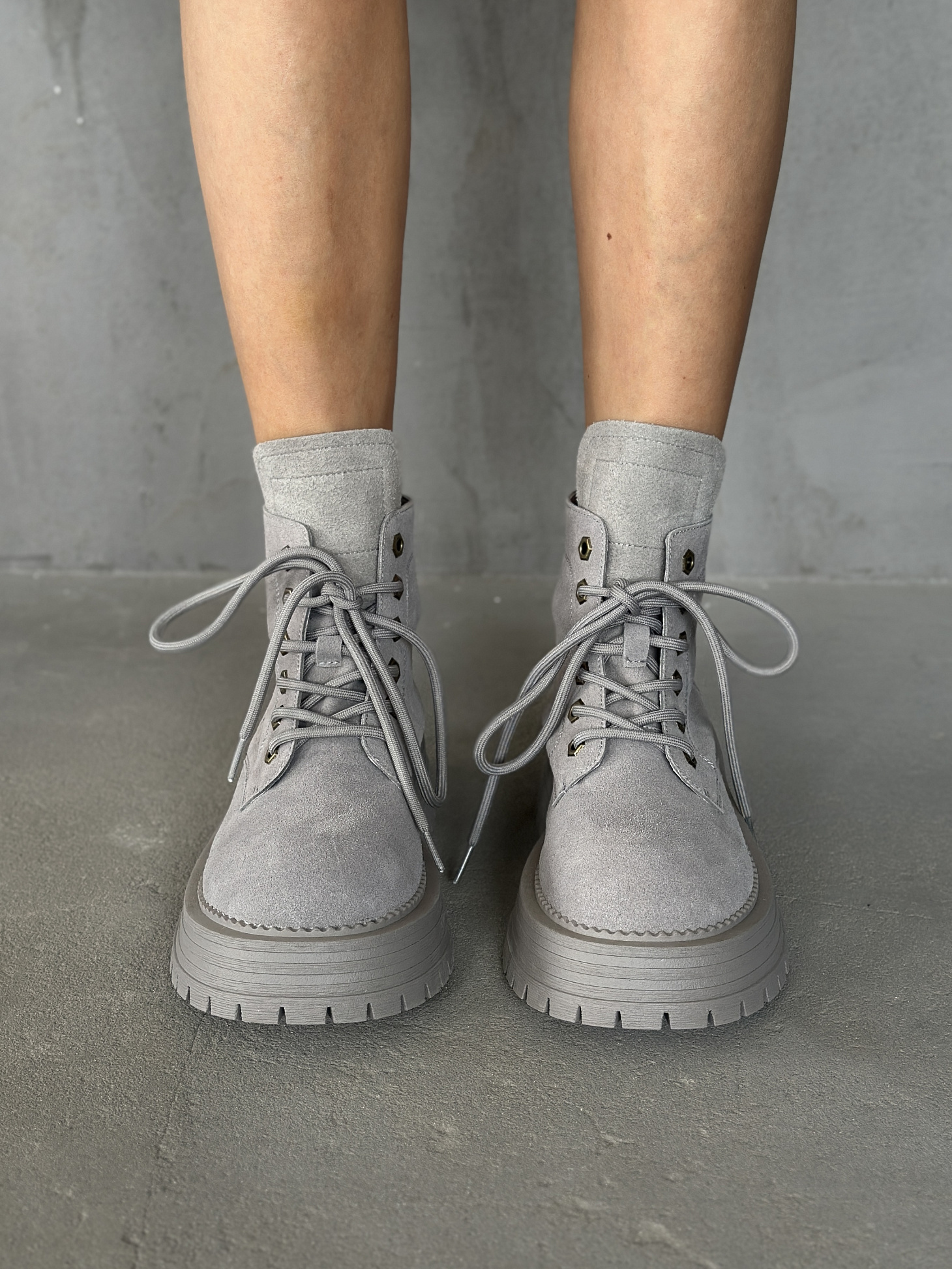 Ботинки женские натуральная замша