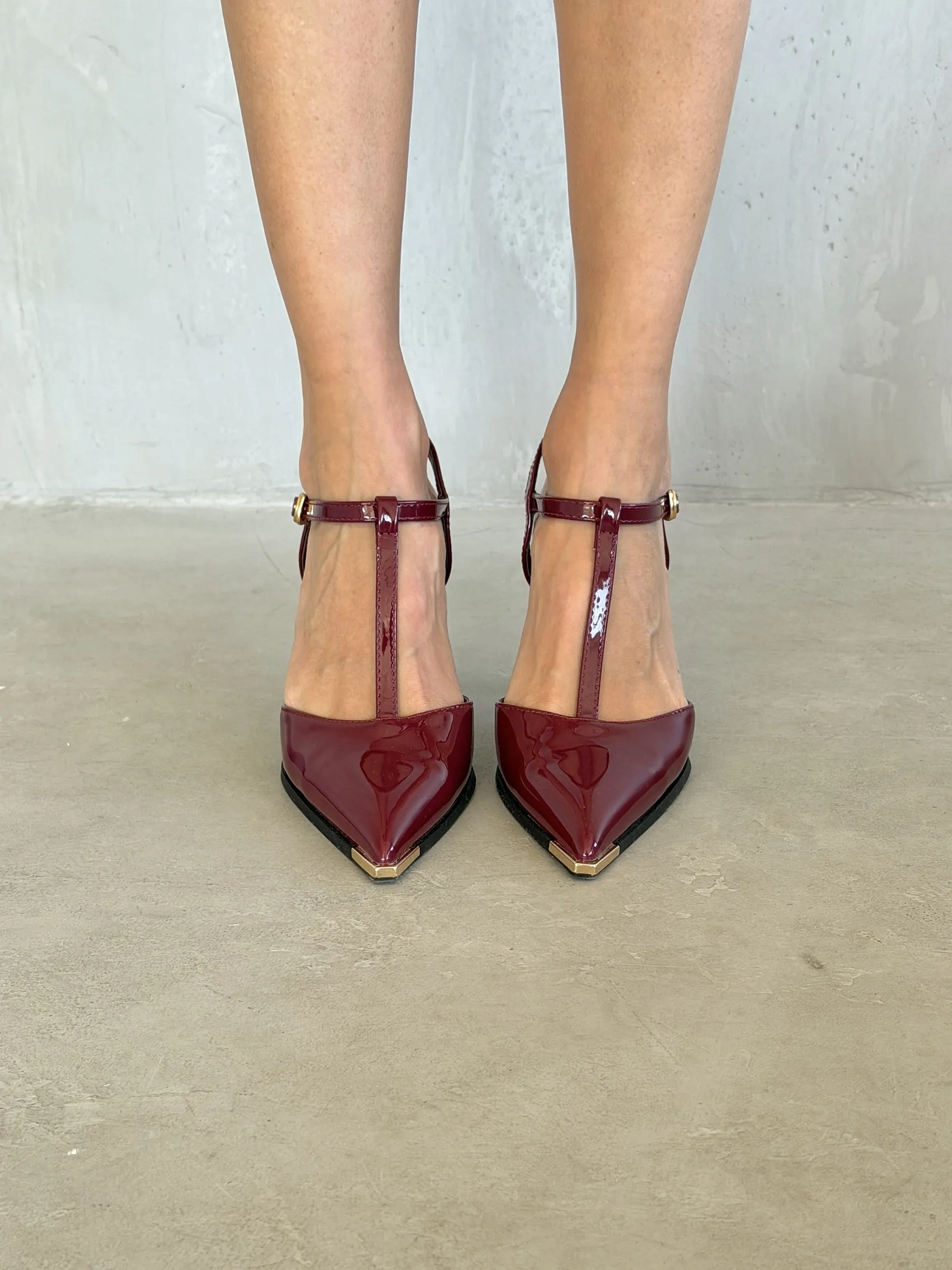 Туфли женские на каблуке с открытой пяткой вечерние