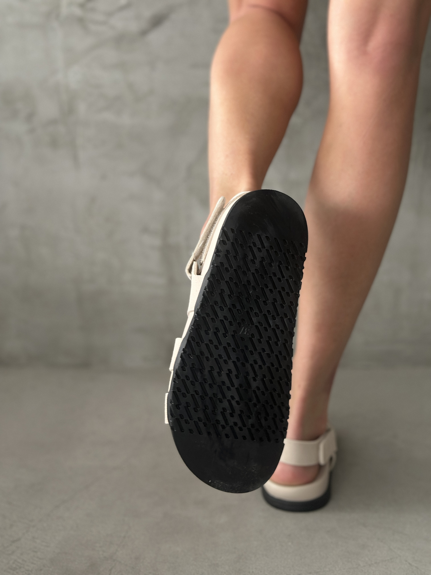 Босоножки женские натуральная замша