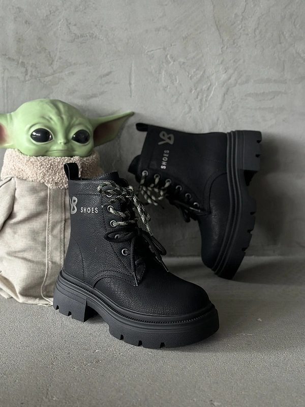 Зимние ботинки подростковые со шнуровкой берцы