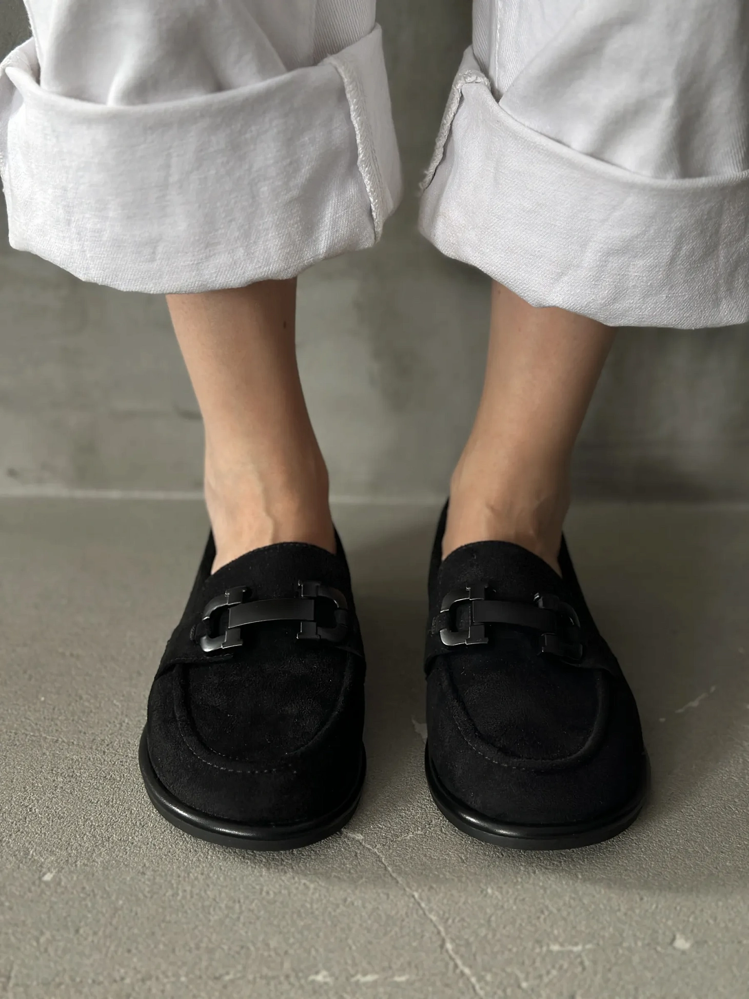 Лоферы женские черные летние