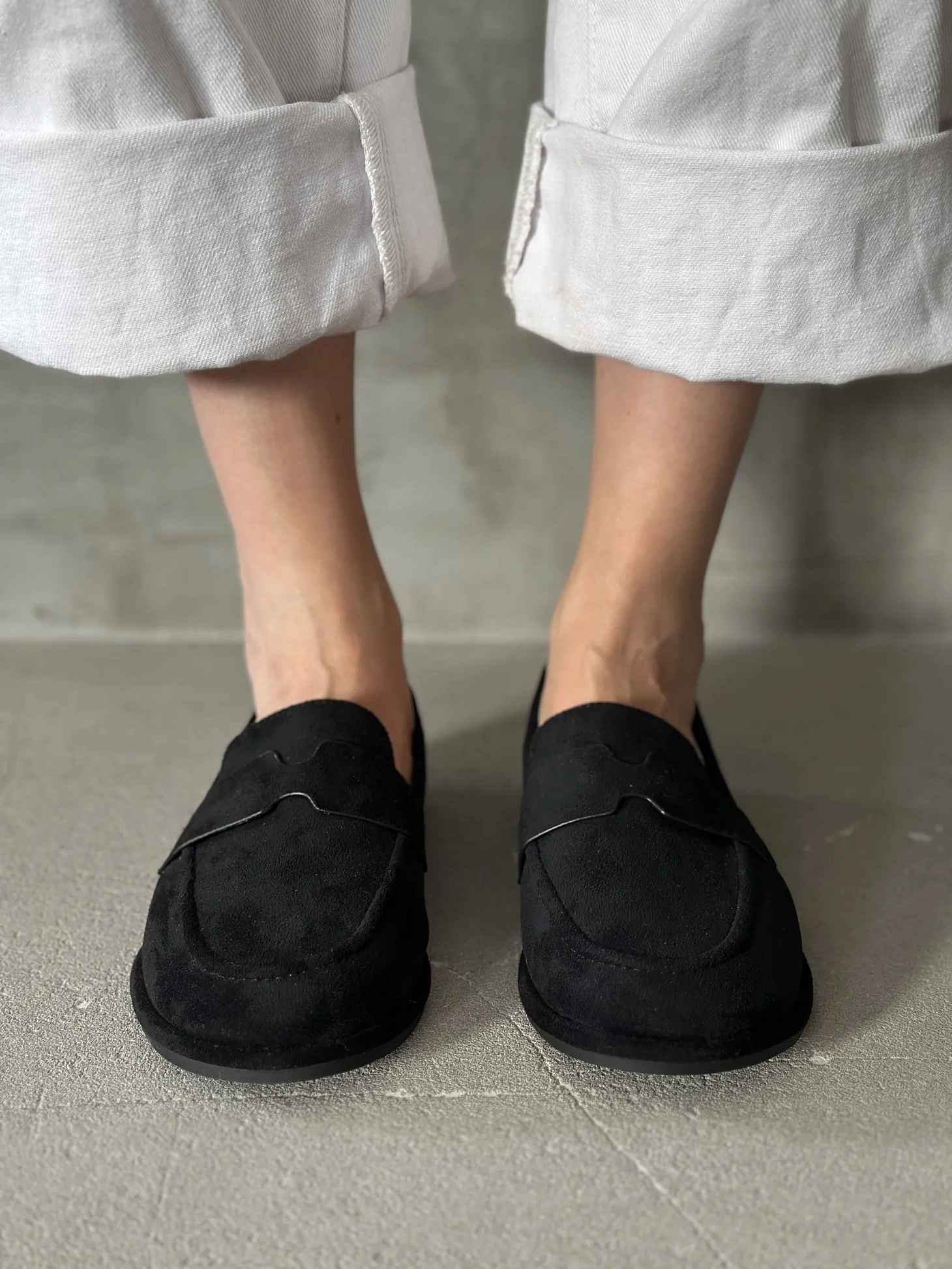 Лоферы женские черные летние