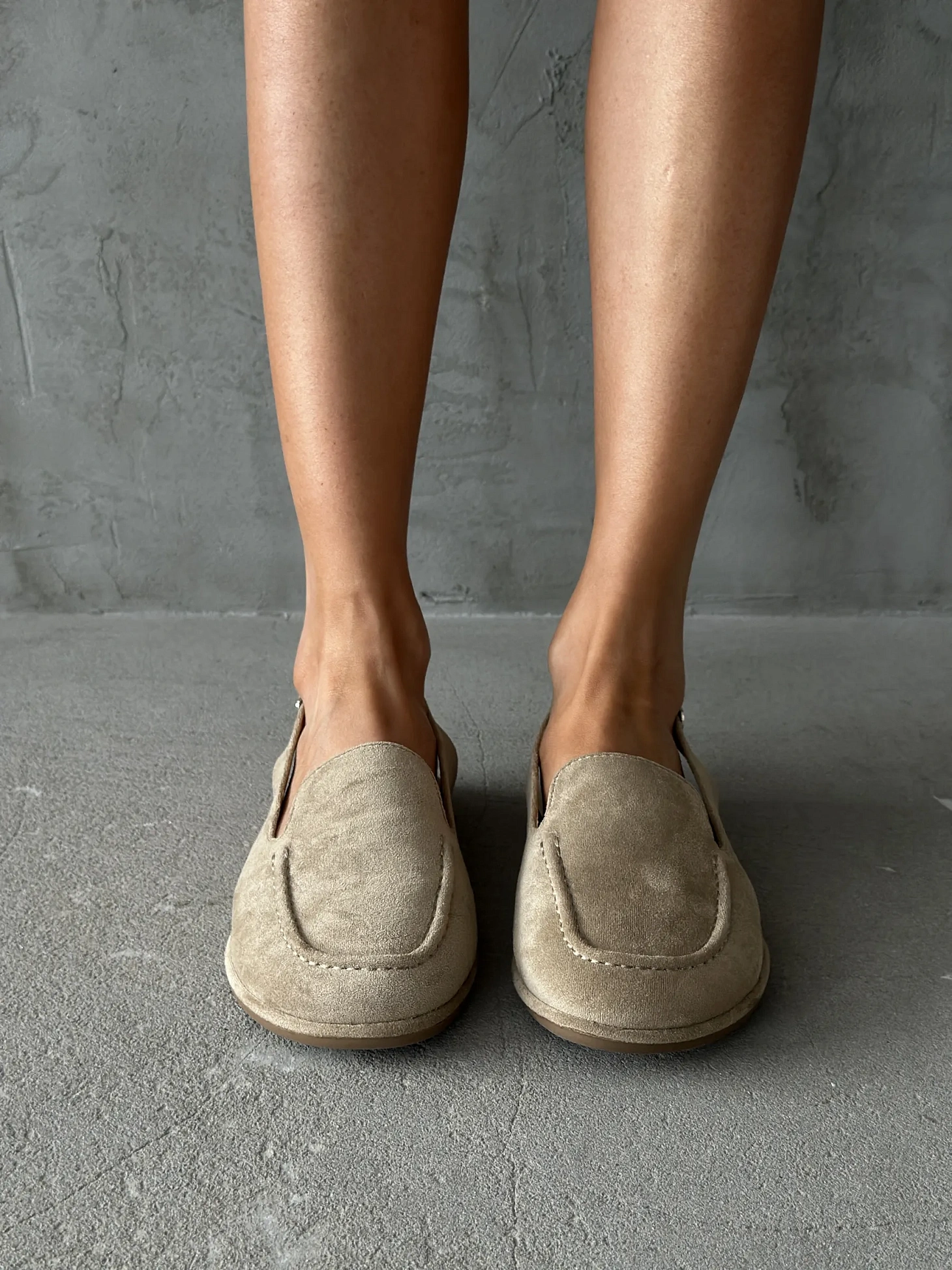 Летние босоножки на тонкой подошве мюли