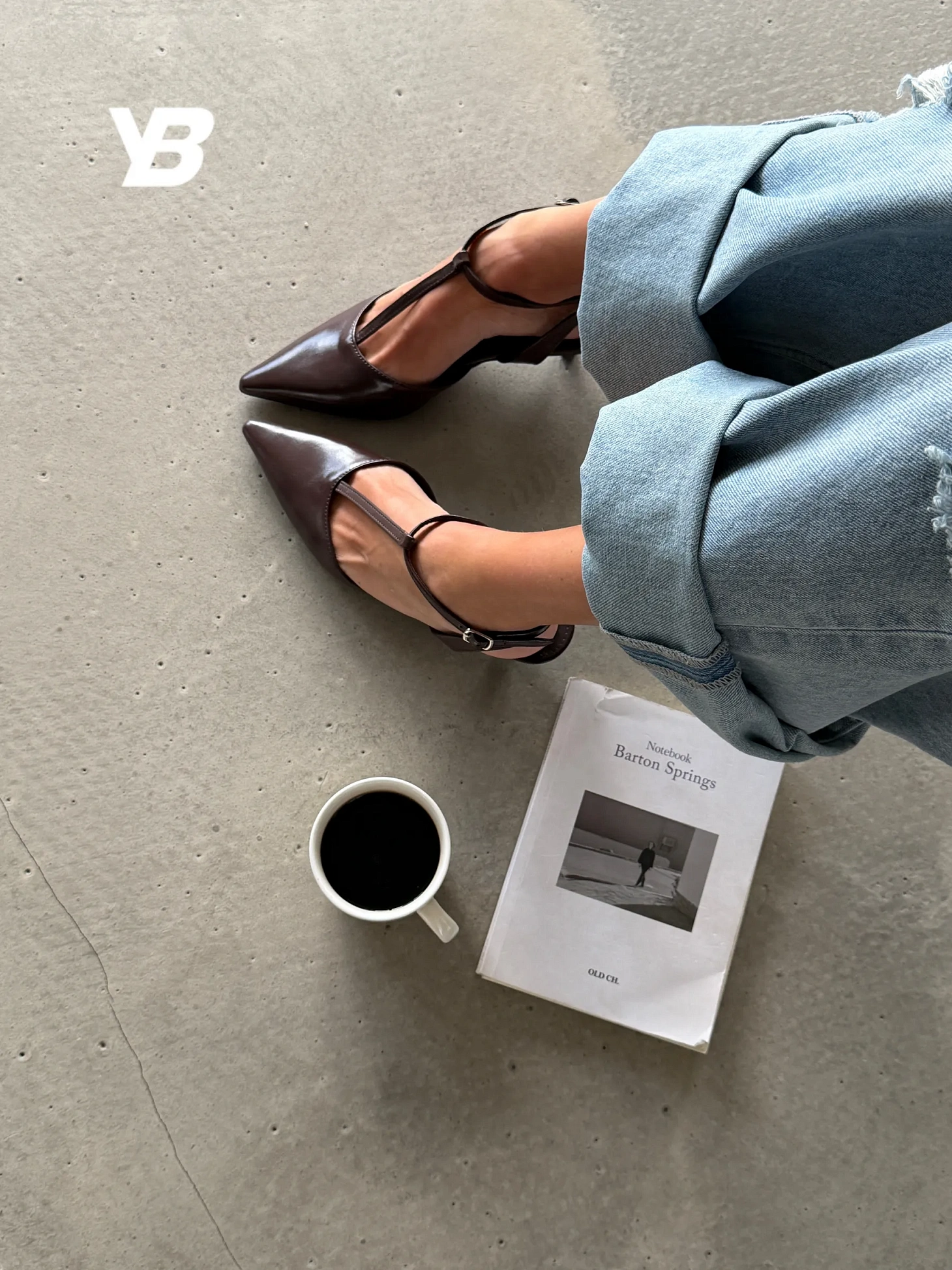 Туфли на каблуке с открытой пяткой лодочки