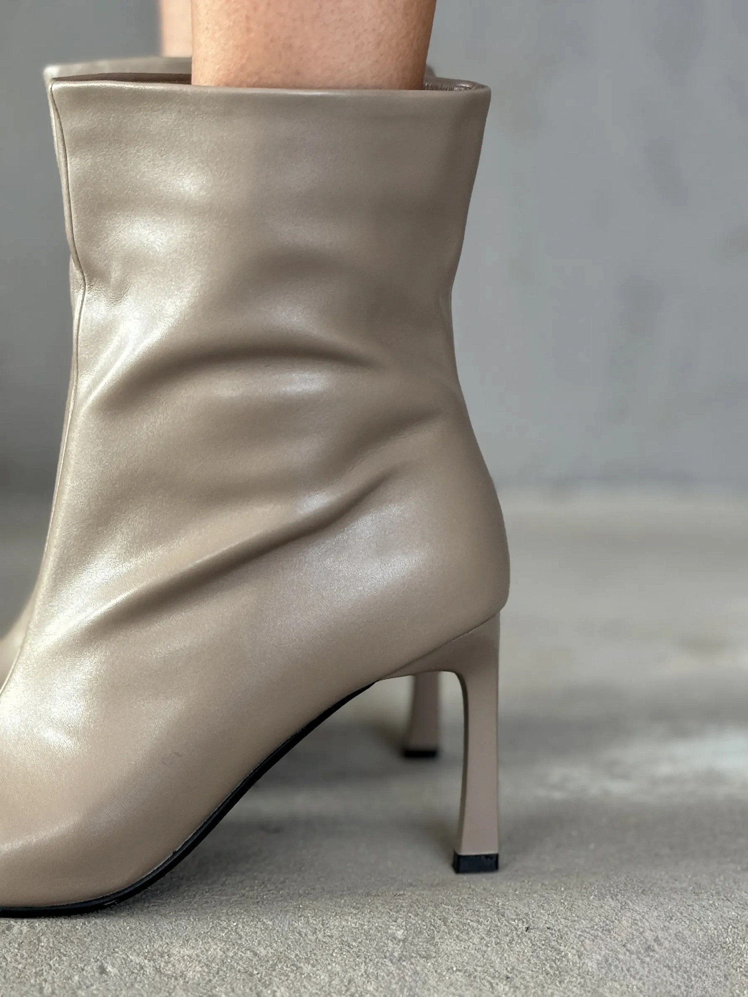 Ботильоны женские демисезонные на шпильке