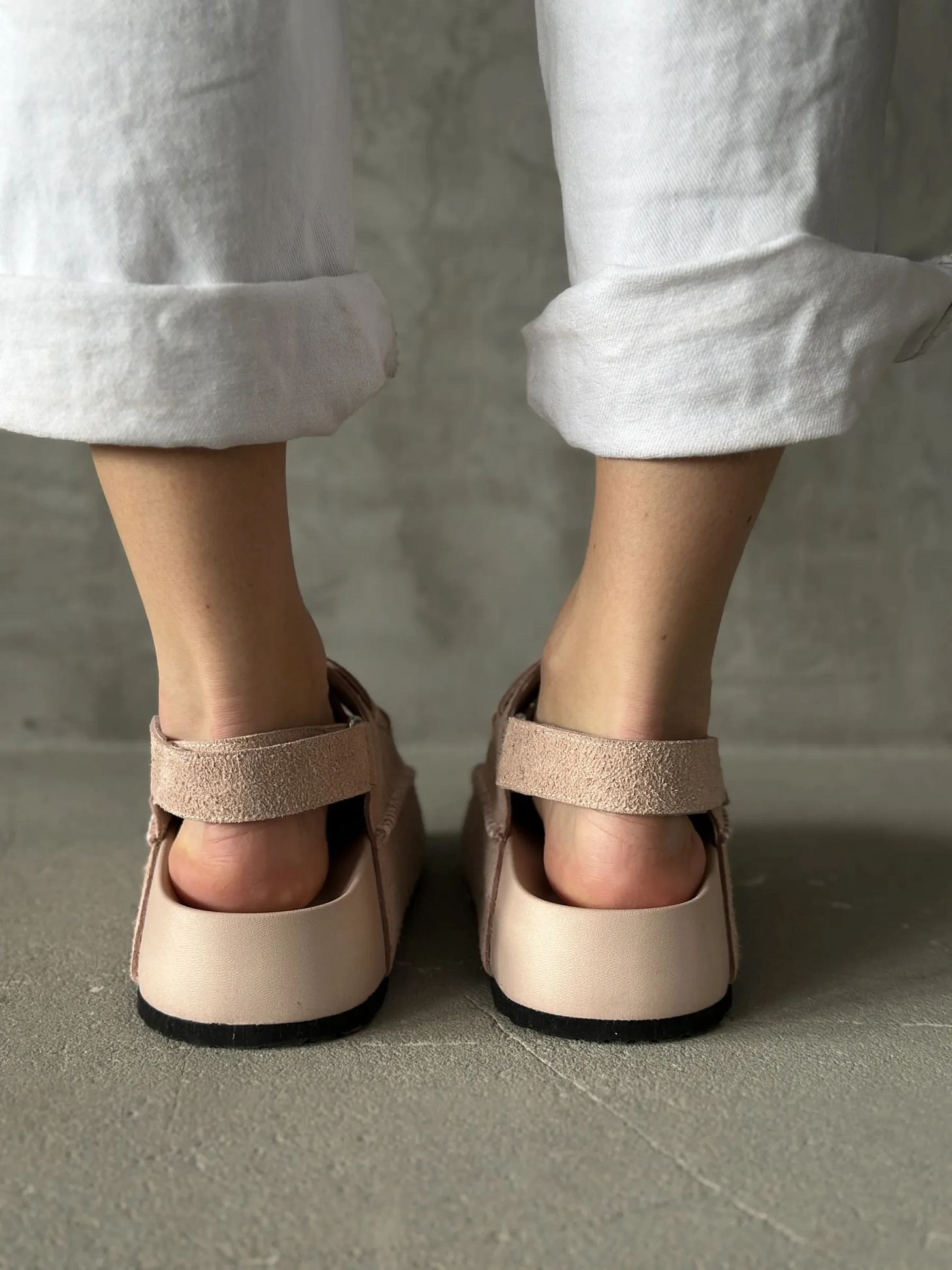 Летние босоножки женские на платформе