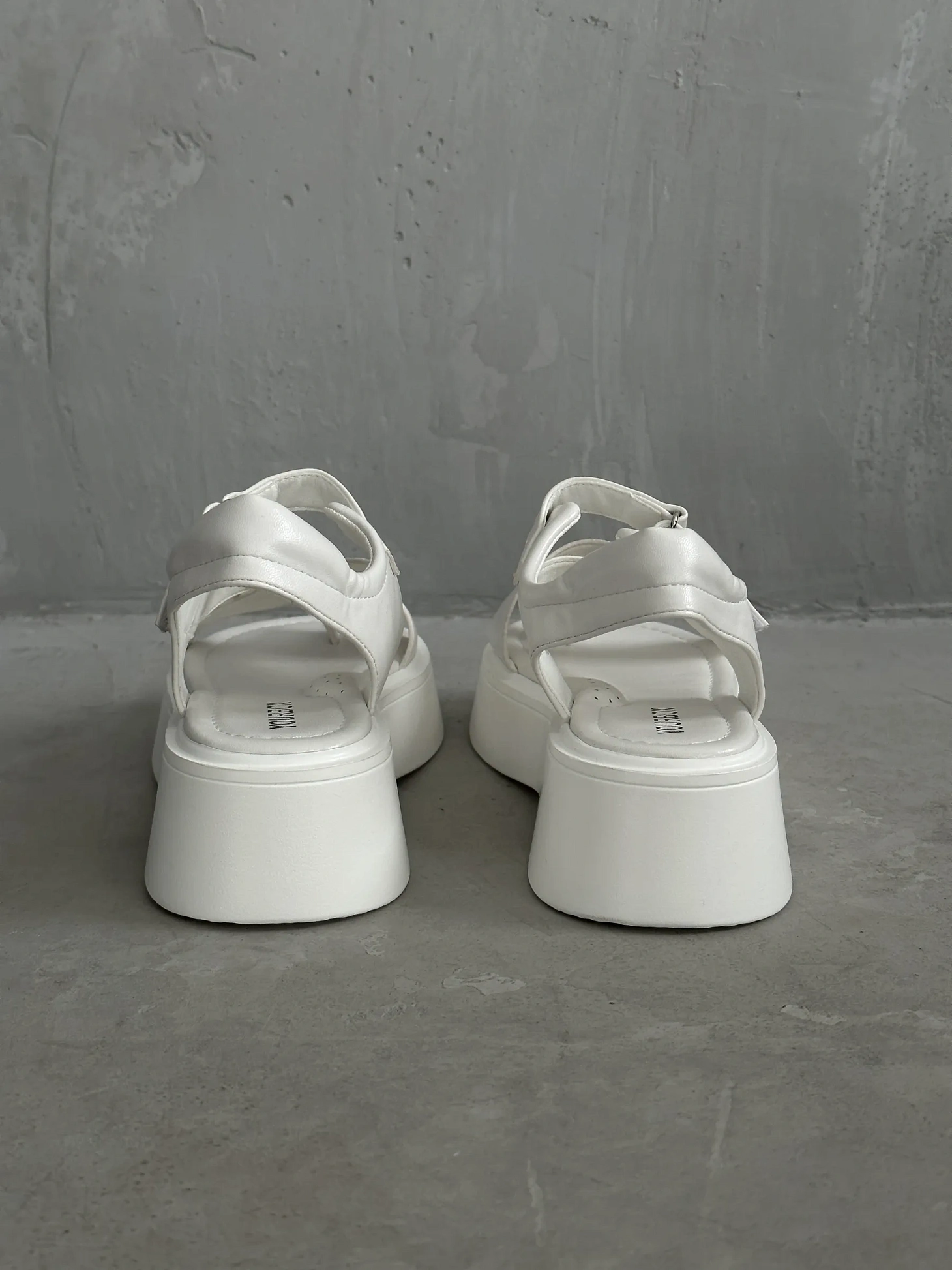 Летние босоножки детские на платформе