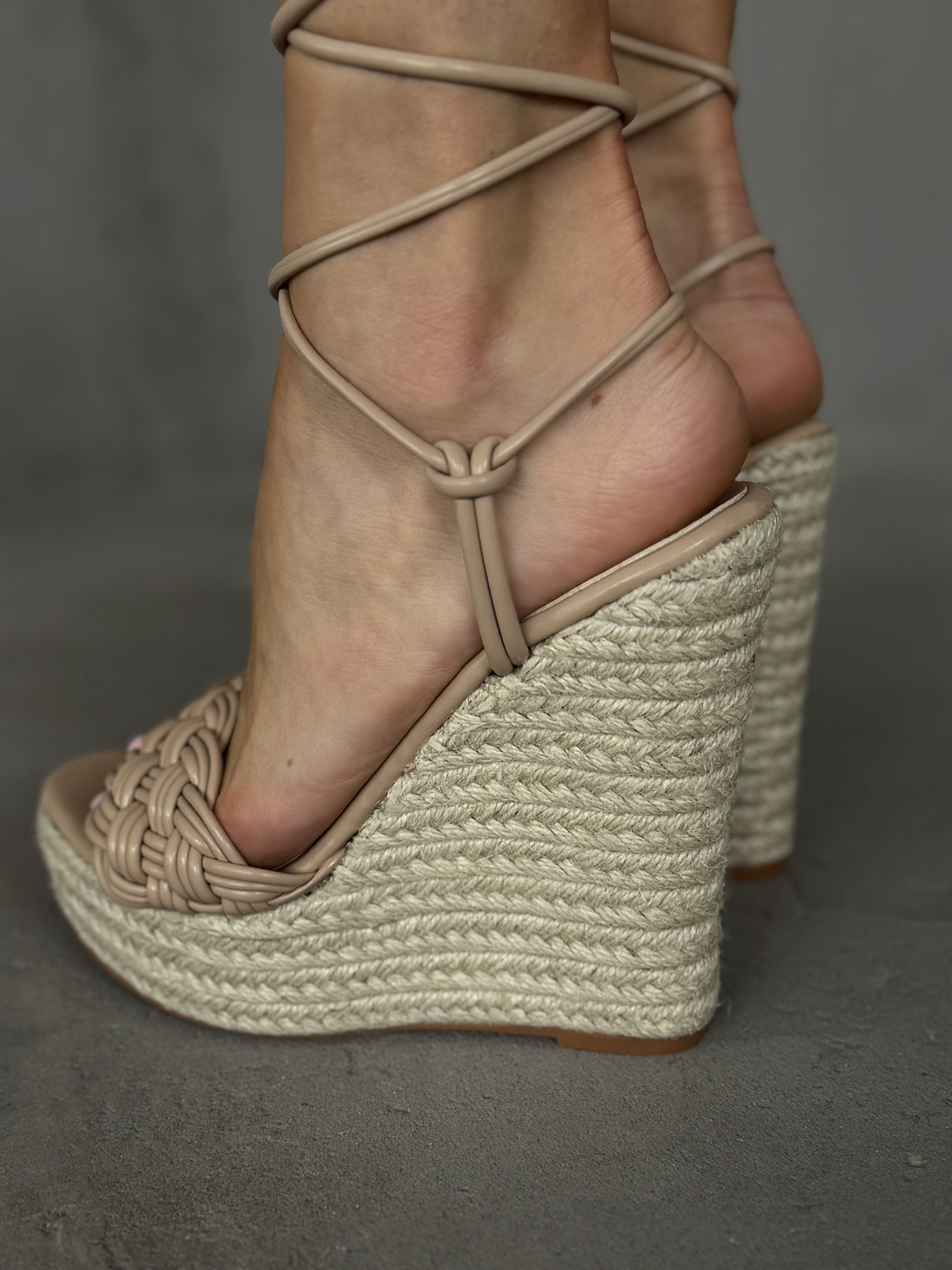 Босоножки жеснские экокожа