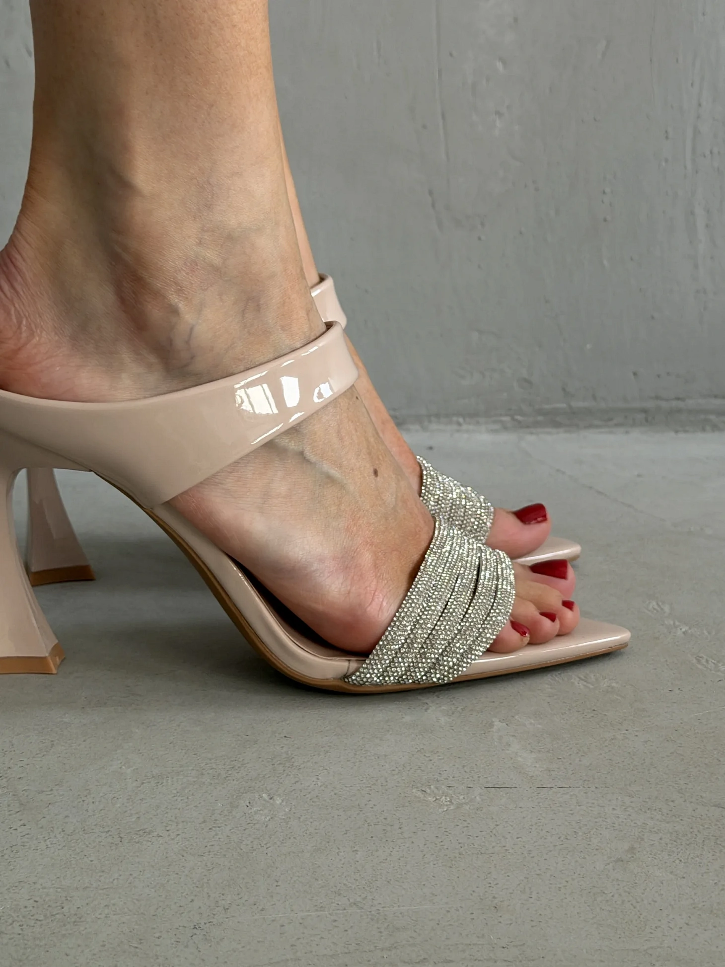 Летние босоножки женские на высоком каблуке шпильке