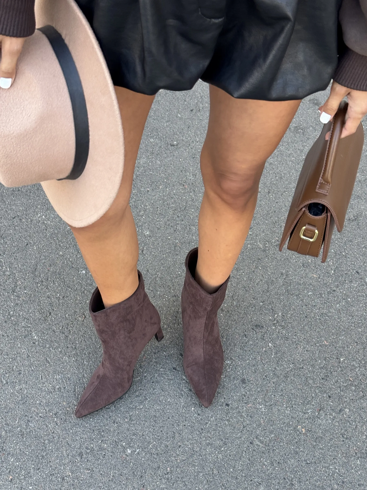 Ботильоны на низком каблуке демисезонные