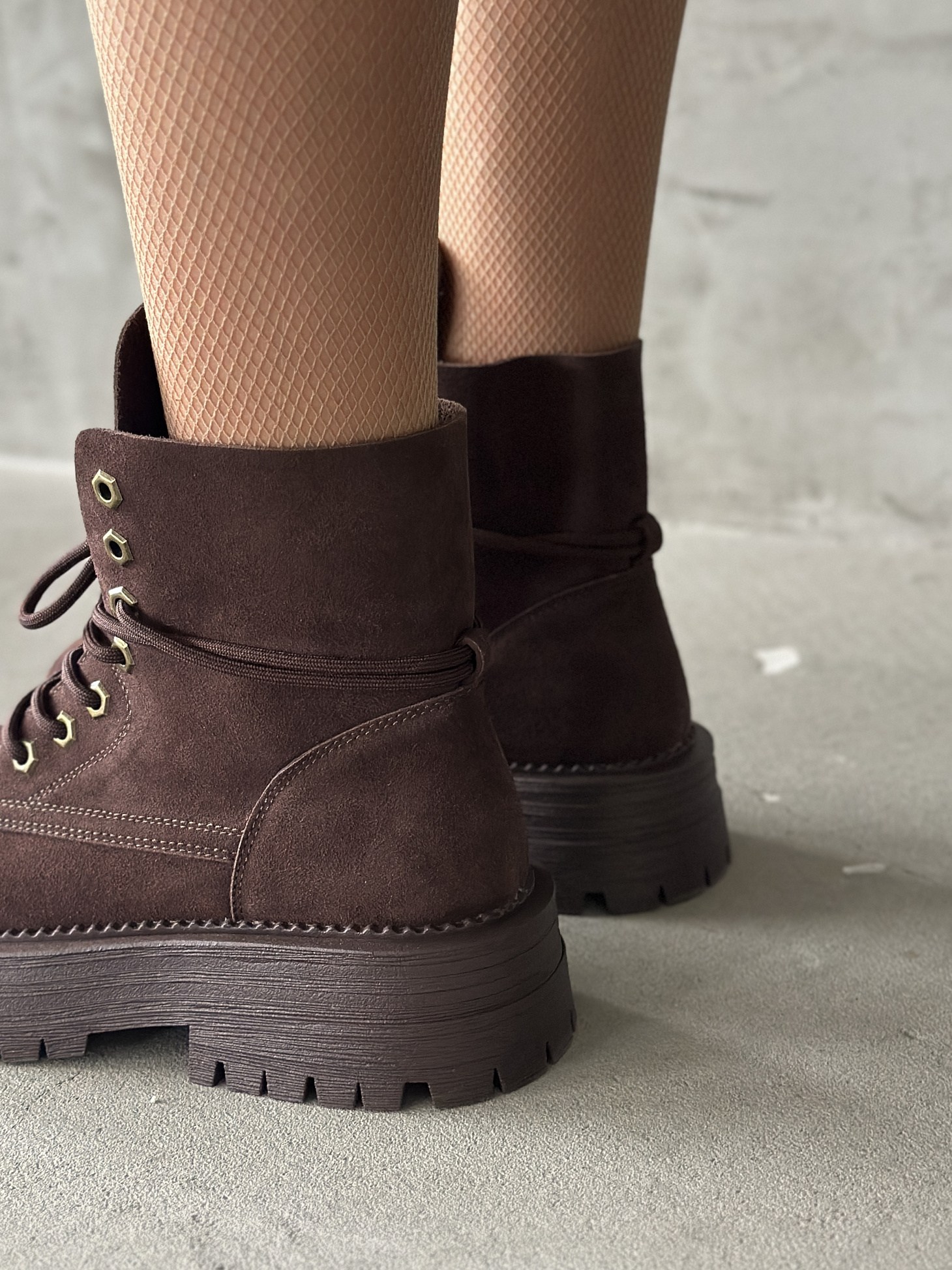 Ботинки женские натуральная замша