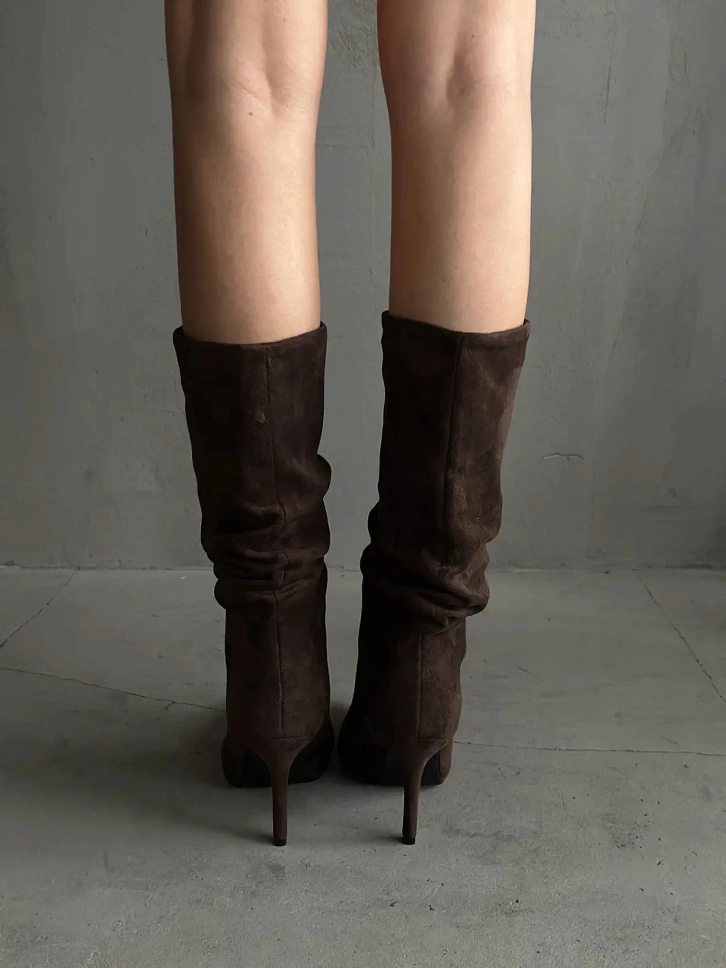 Сапоги женские демисезонные на каблуке весенние