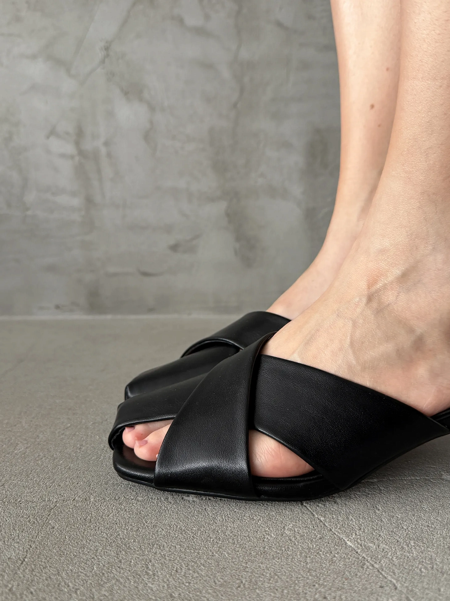 Мюли женские на каблуке летние