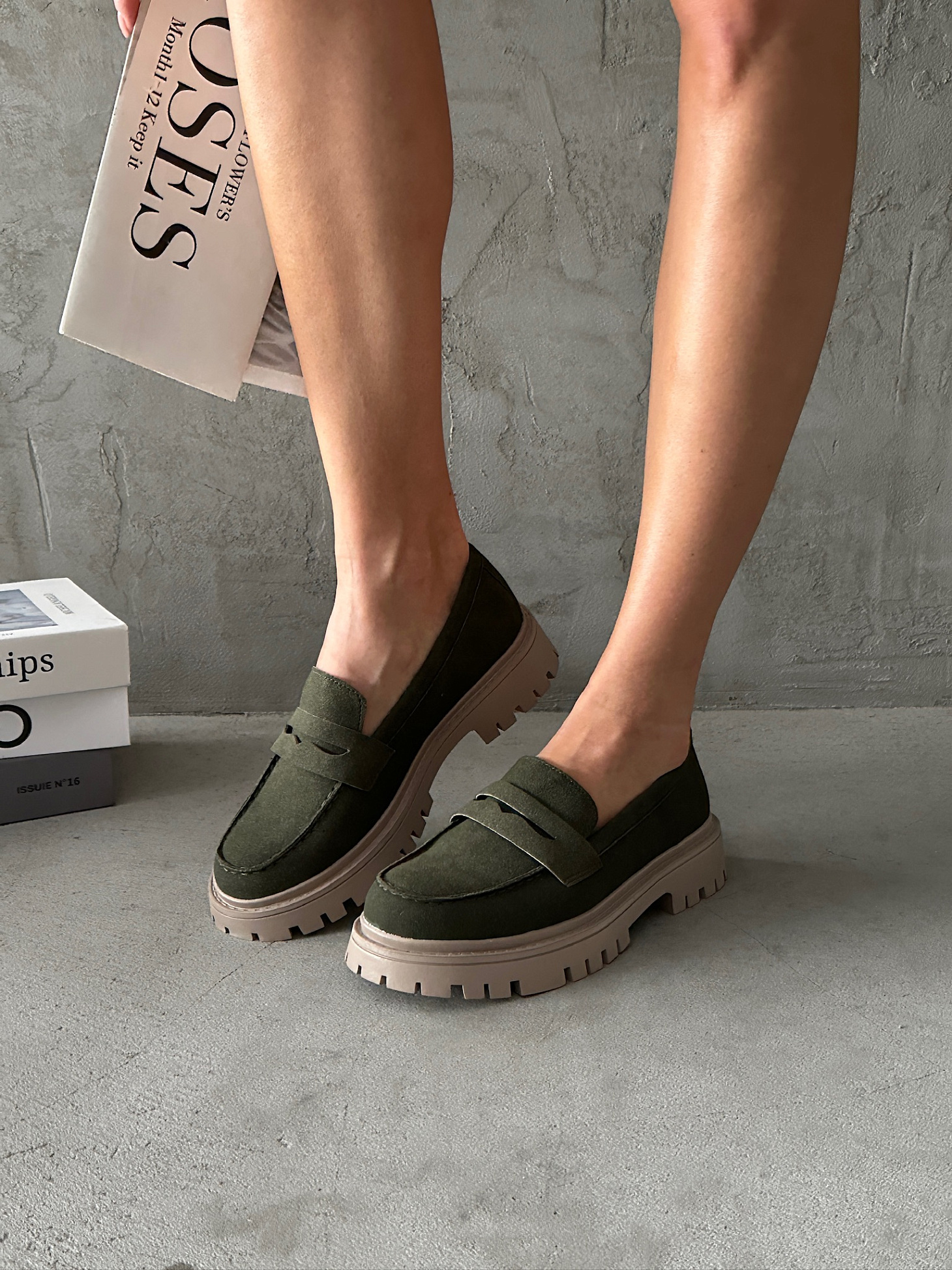 Лоферы женские экозамша