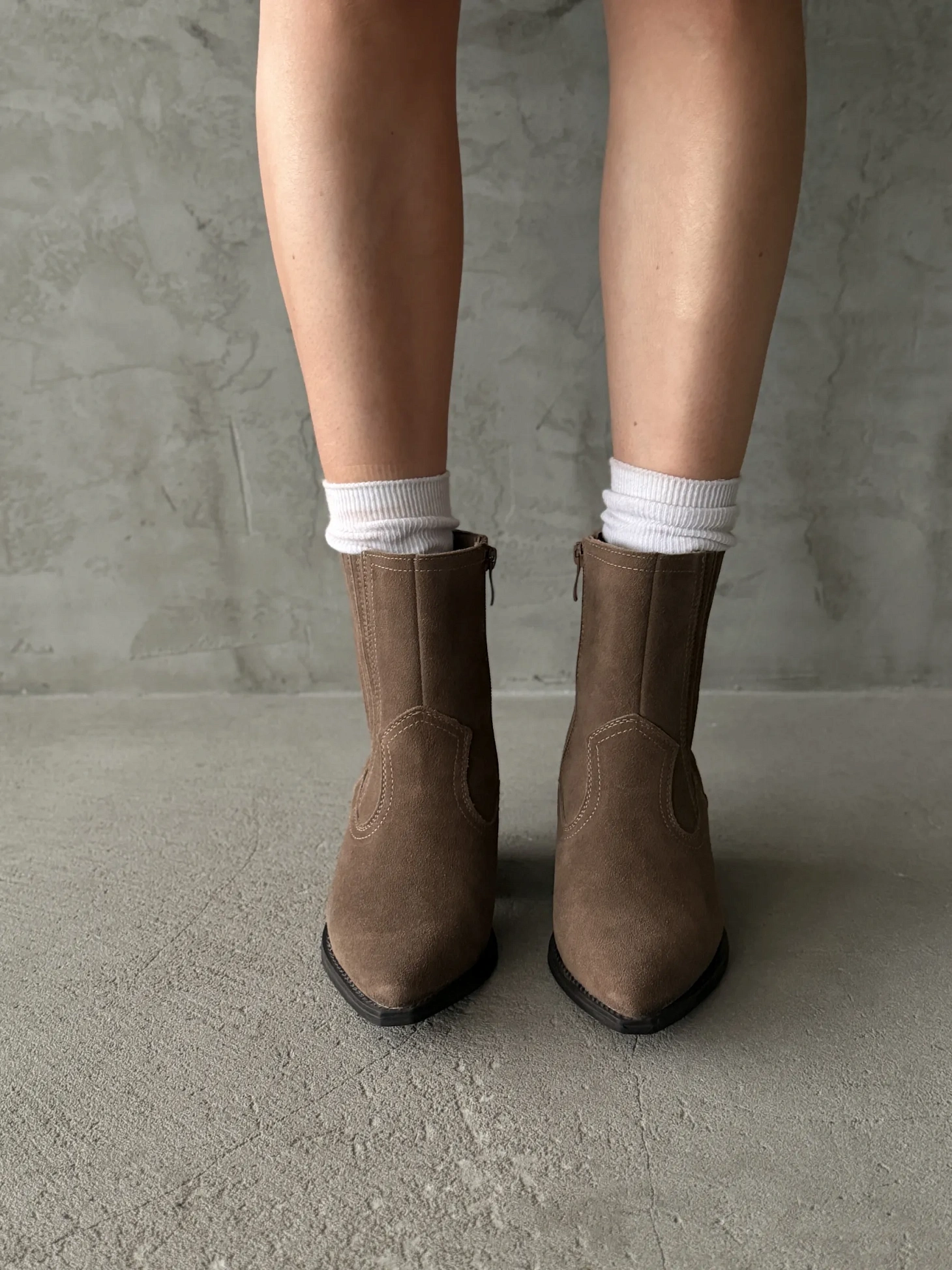 Казаки женские натуральная замша