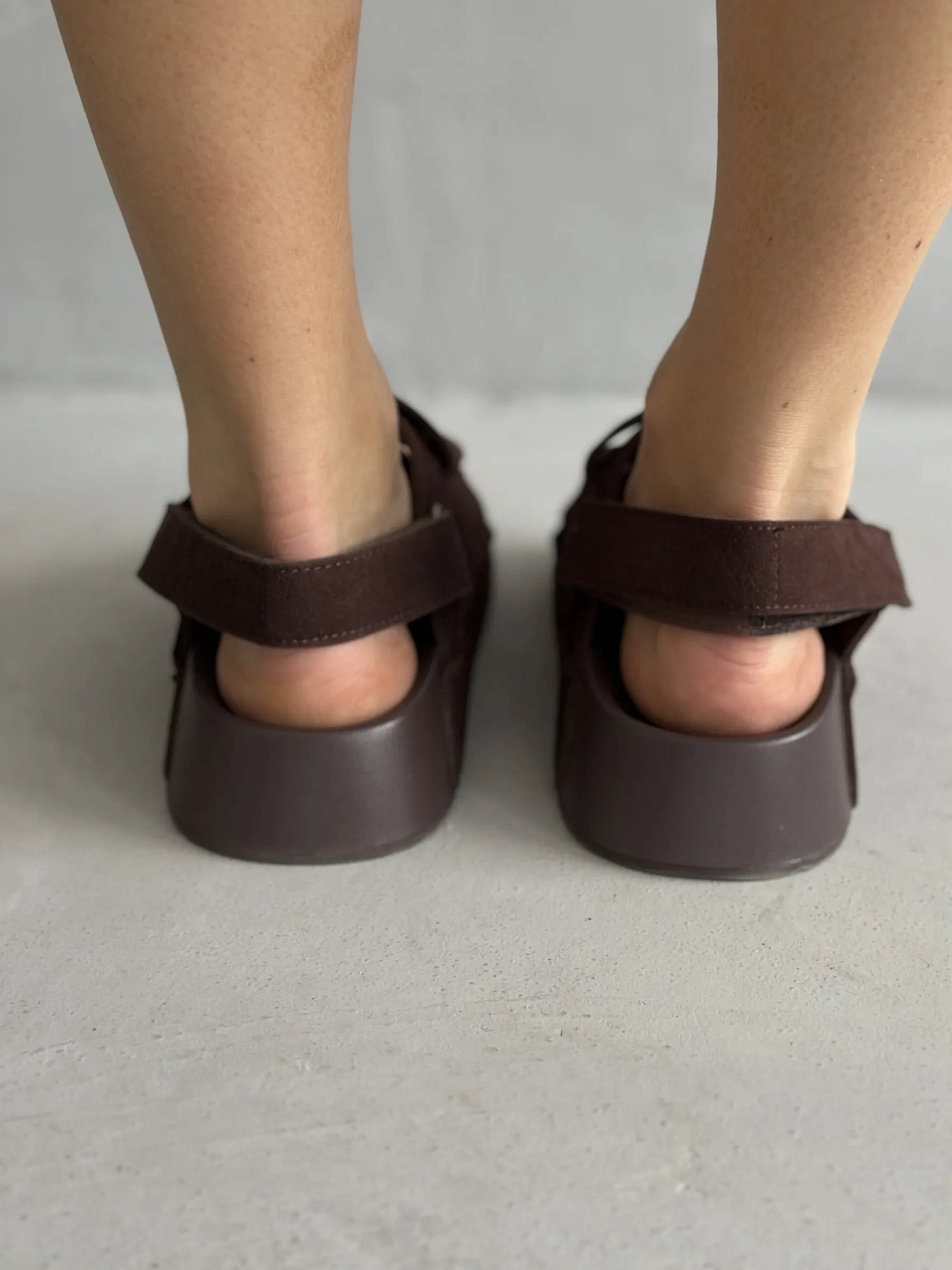 Летние босоножки женские на платформе