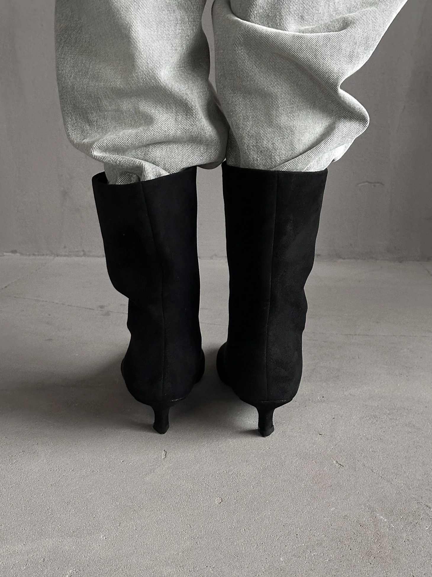 Ботильоны женские демисезонные на каблуке с острым носом