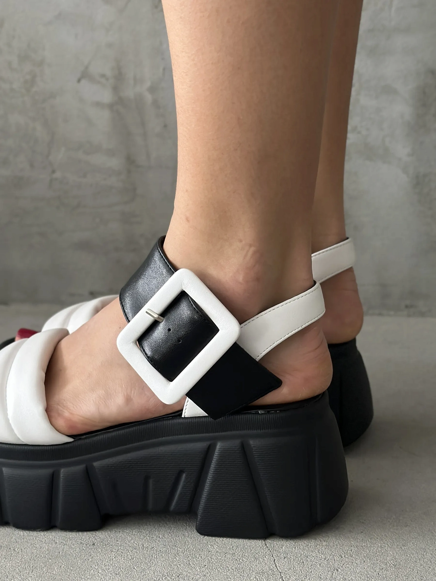 Босоножки женские экокожа