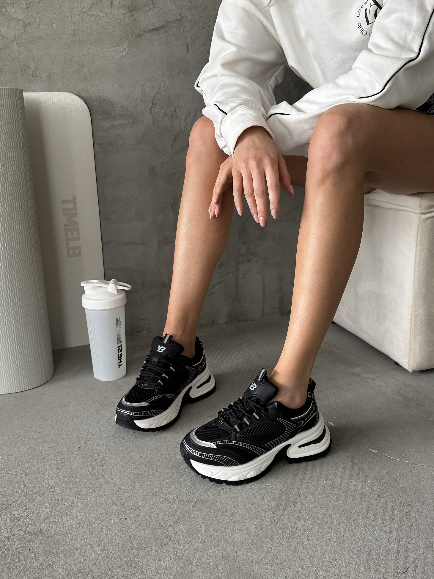 Кроссовки женские текстиль