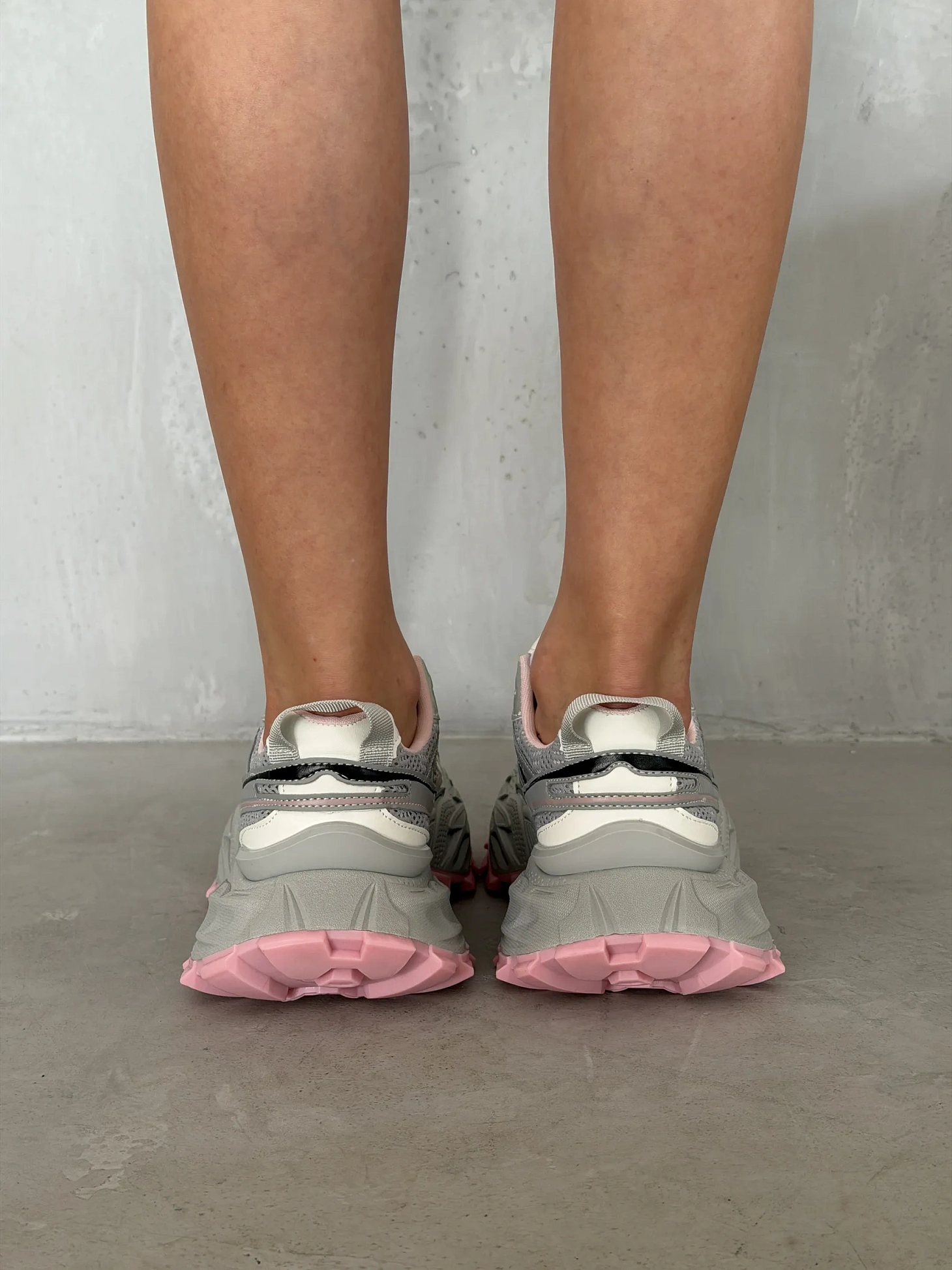 Кроссовки женские весна на платформе спортивные