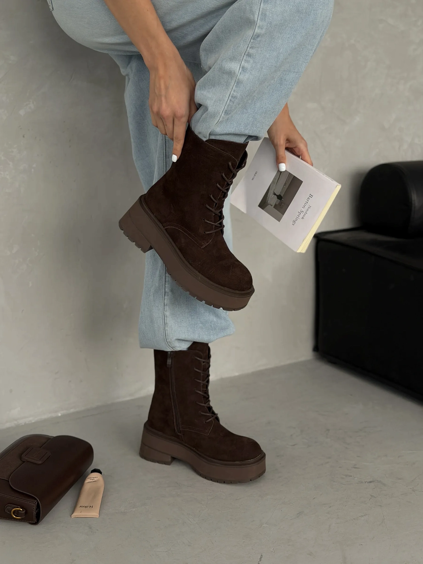 Ботинки женские натуральная замша