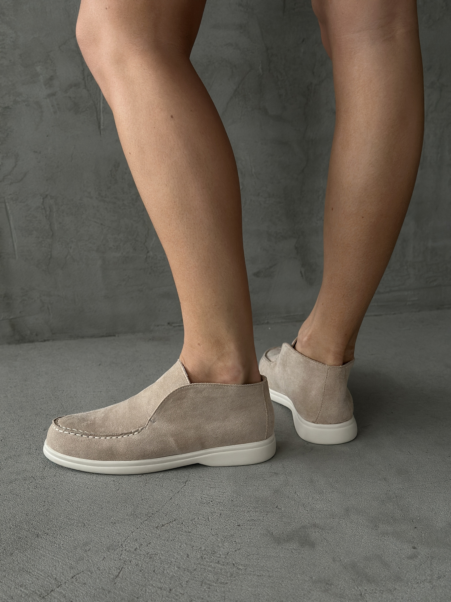 Лоферы женские экозамша