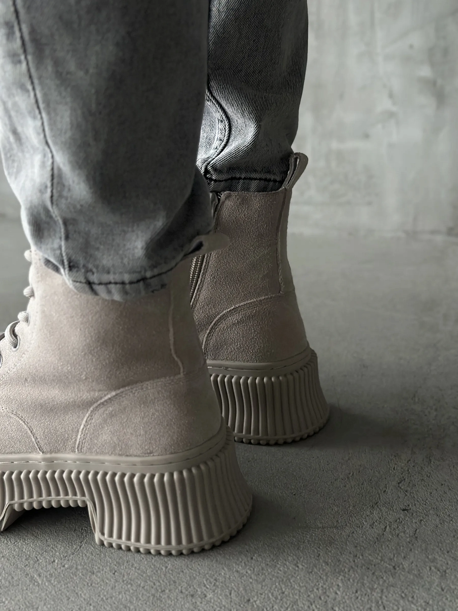 Ботинки женские натуральная замша