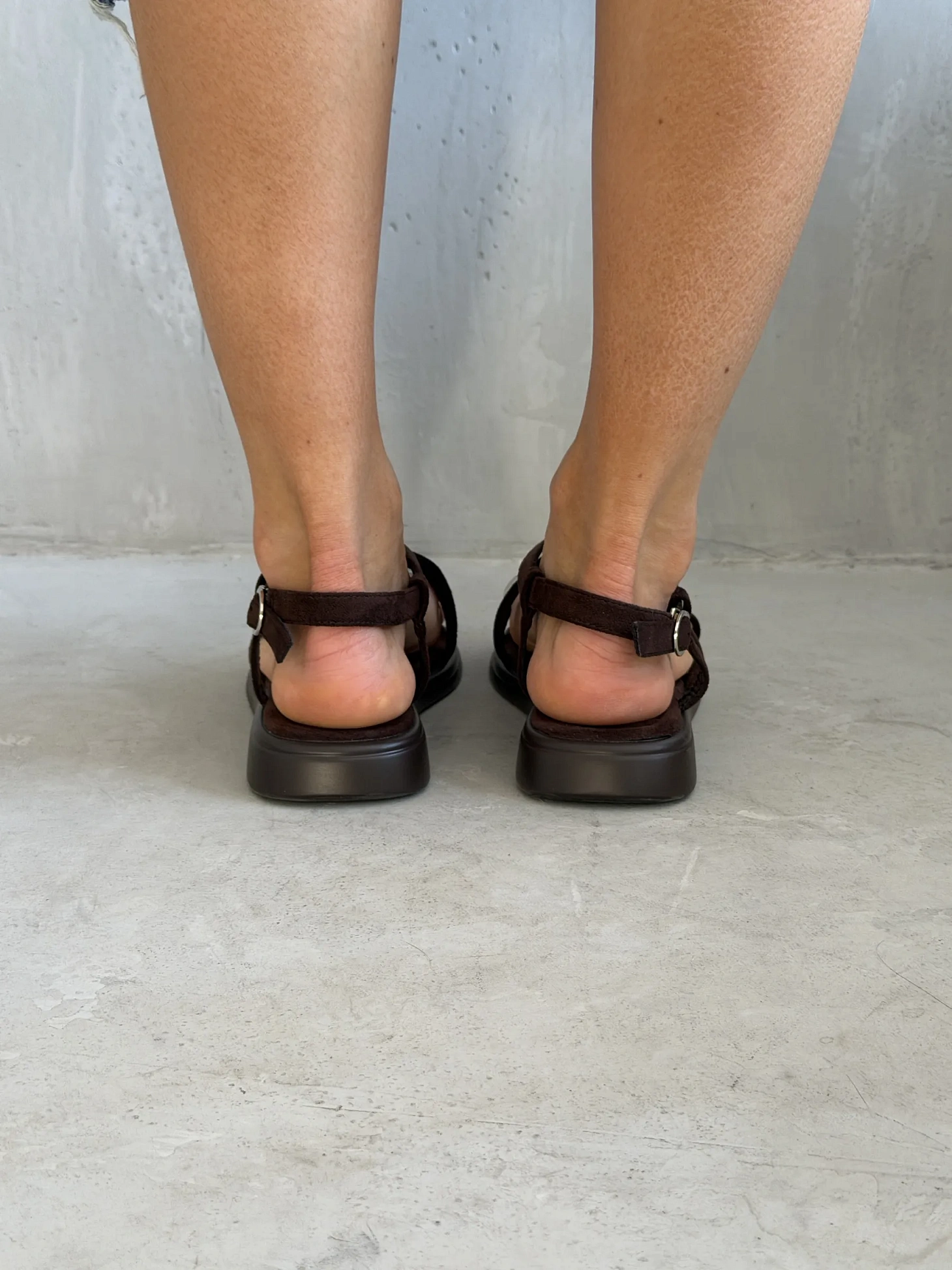 Летние босоножки на платформе