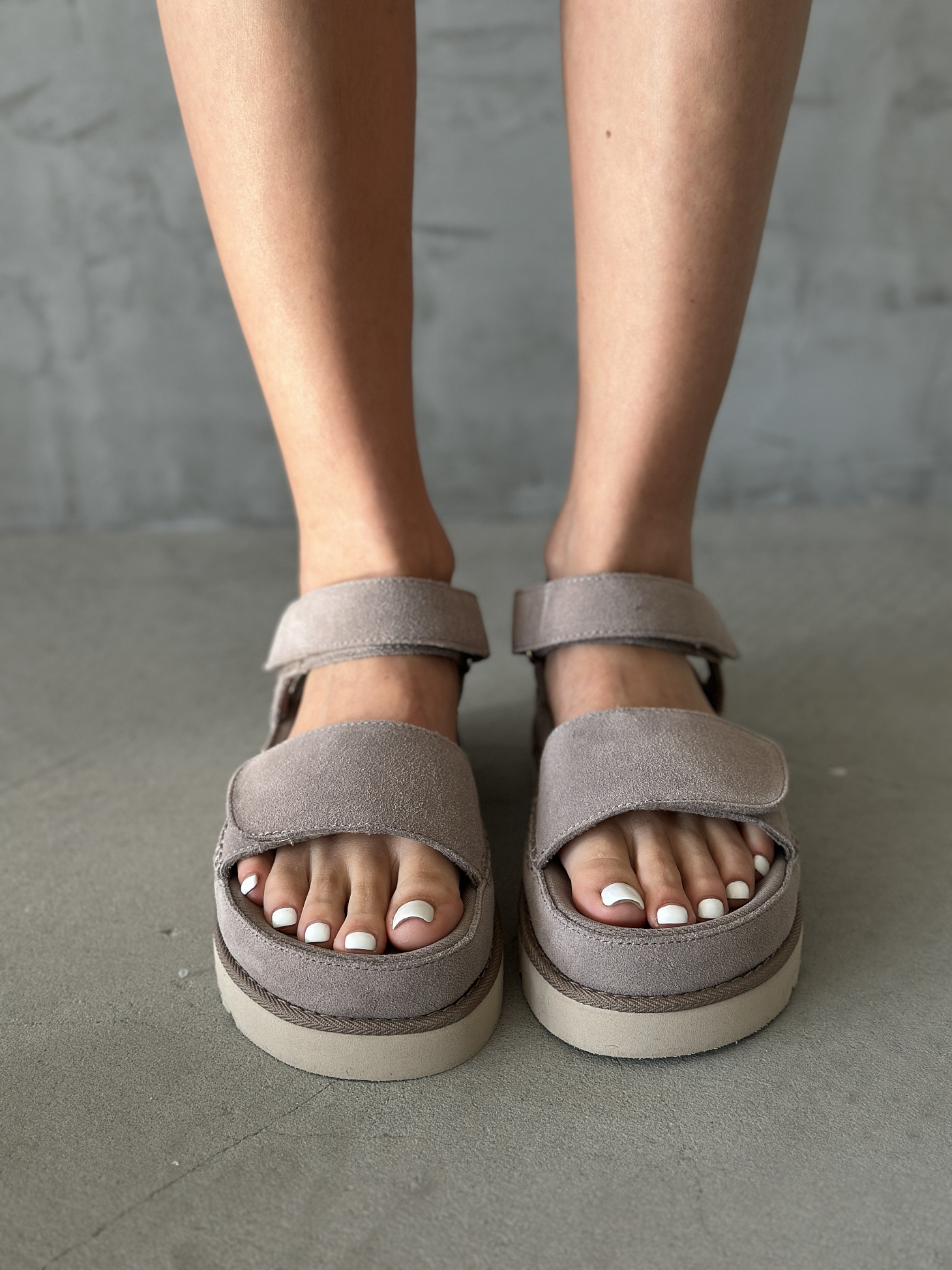 Босоножки женские натуральная замша