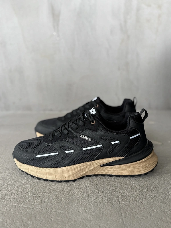 Демисезонные кроссовки спортивные