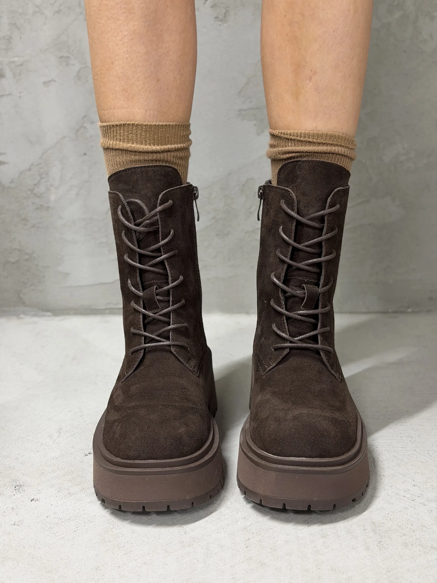 Ботинки женские натуральная замша