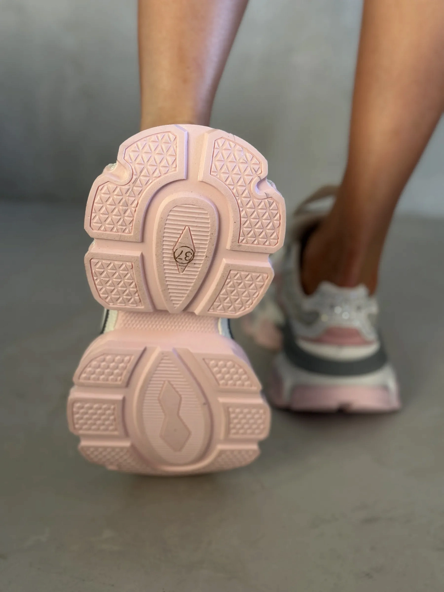 Кроссовки женские весна на платформе