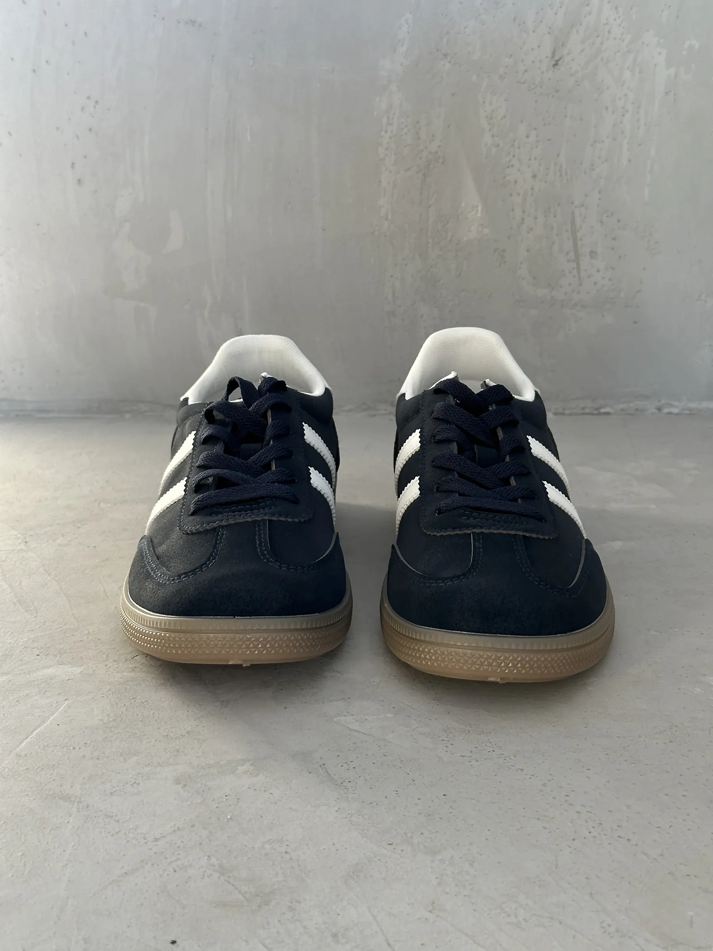 Демисезонные кроссовки мужские кеды