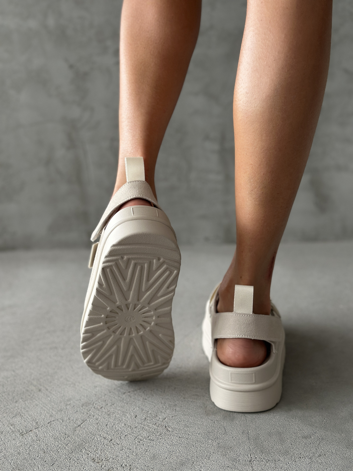 Босоножки женские экокожа