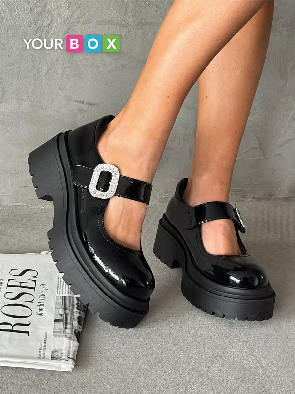 Лоферы женские экокожа